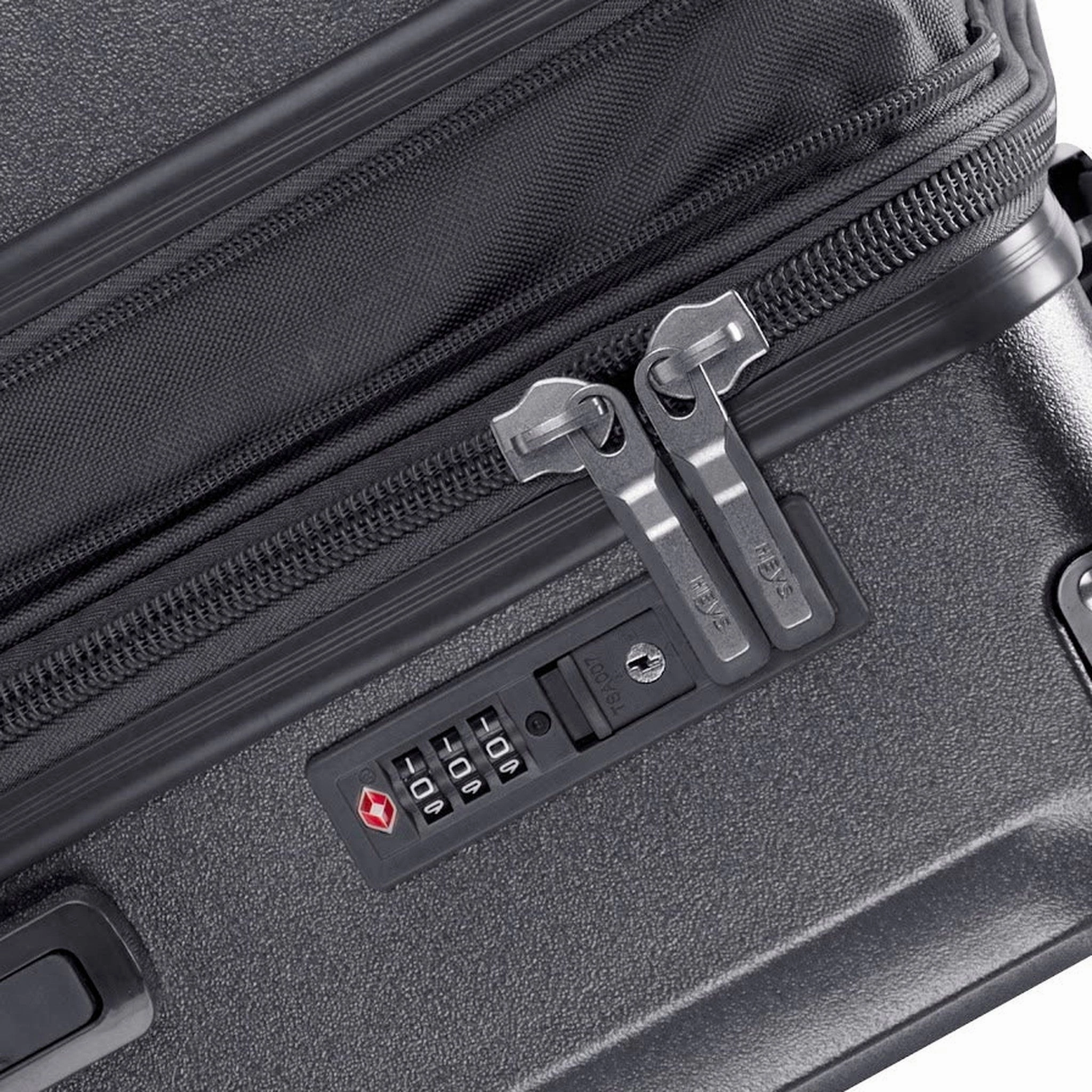 Heys Luxe 30" Spinner