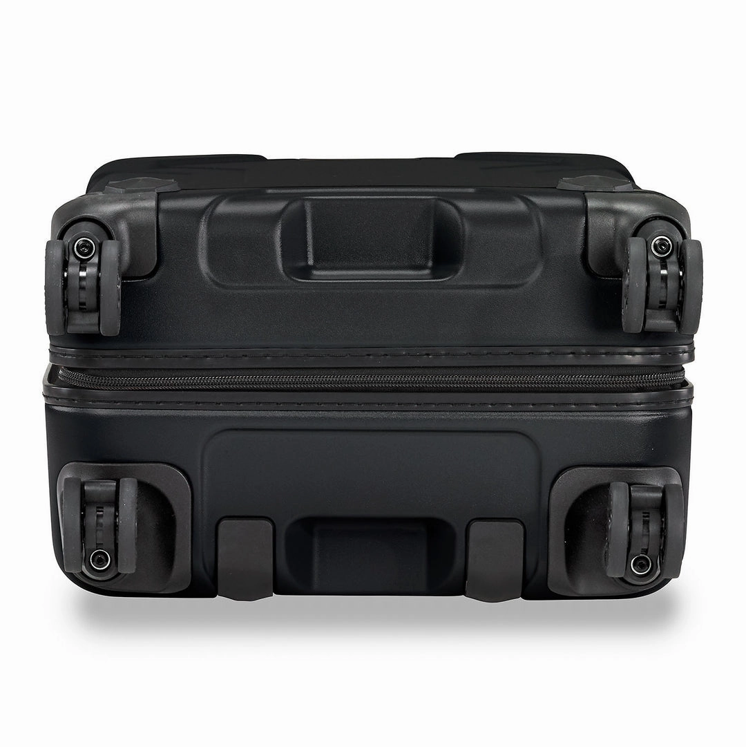 International 21" Carry-On Spinner - Torq Collection #QU221SP