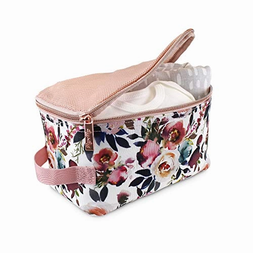 Itzy Ritzy Packing Cubes  Set of 3 Packing Cubes or Travel Organizers; Each Cube Features a Mesh Top, Double Zippers and a Fabric Handle; Blush