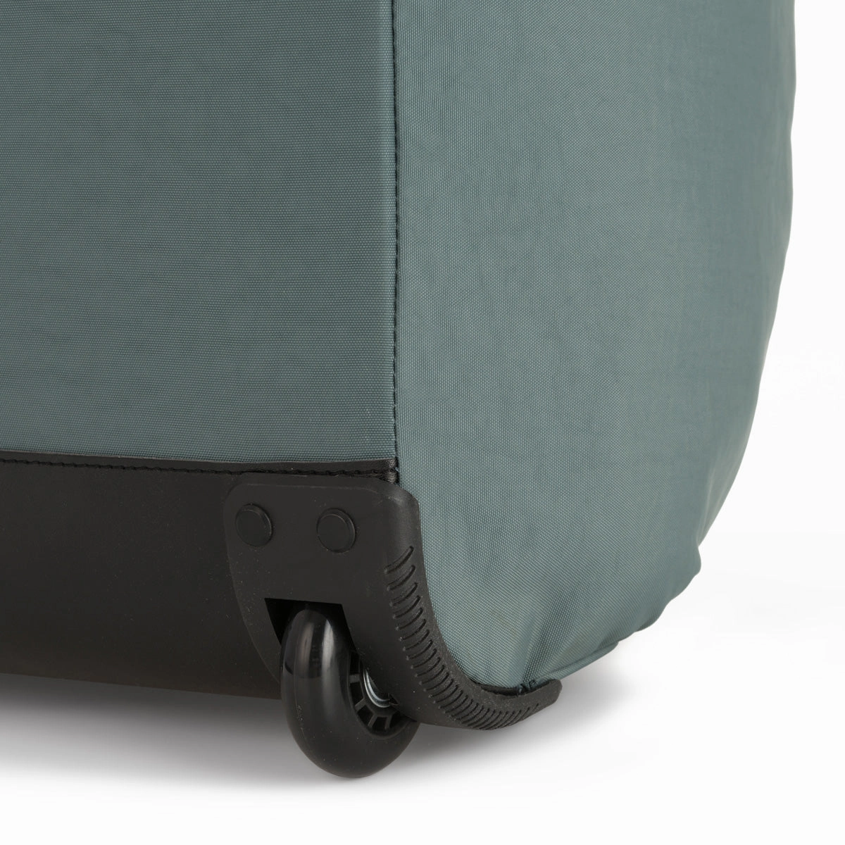 Kipling Devin On Wheels Rolling Duffel