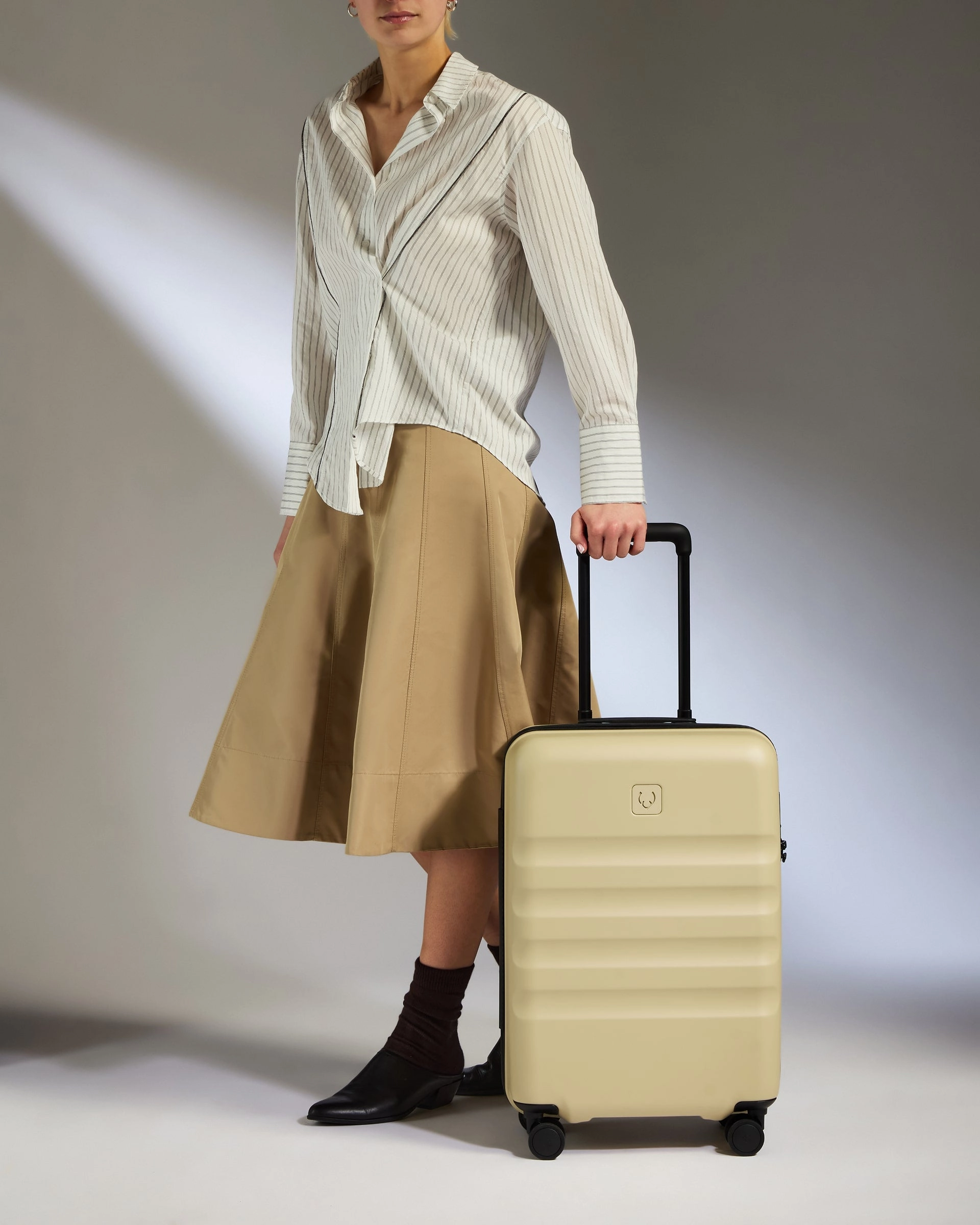 Large Carry-on Luggage in Dune Yellow - Icon Stripe