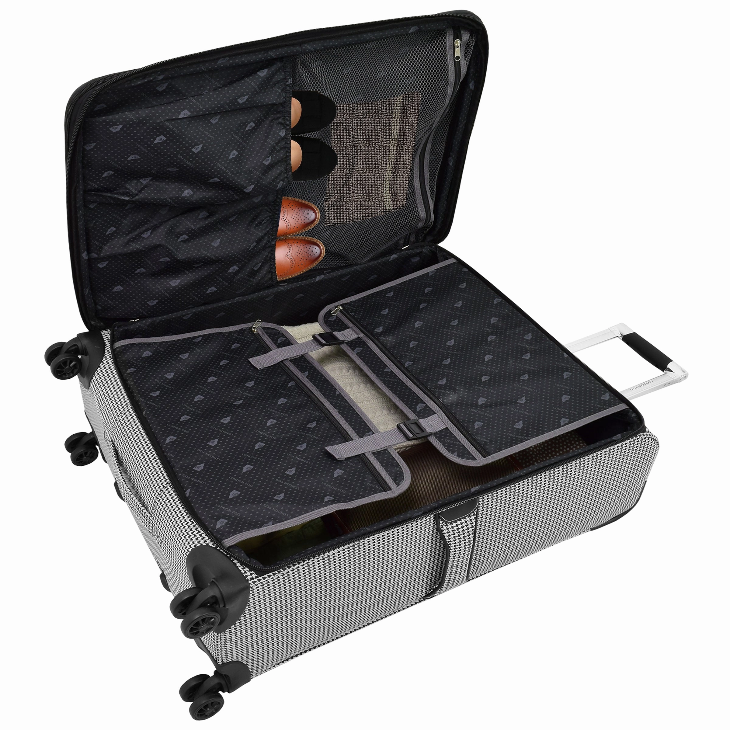 London Fog Cambridge II 25" 4-Wheel Medium Luggage