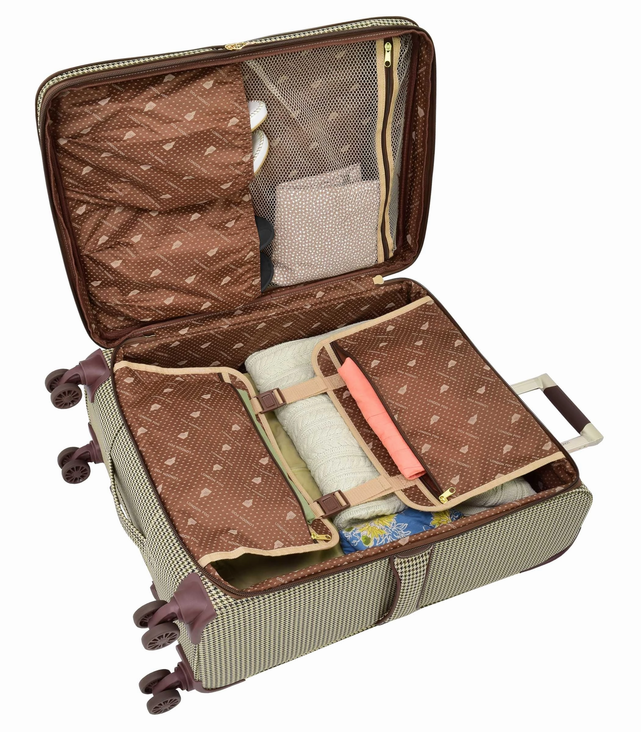 London Fog Cambridge II 25" 4-Wheel Medium Luggage