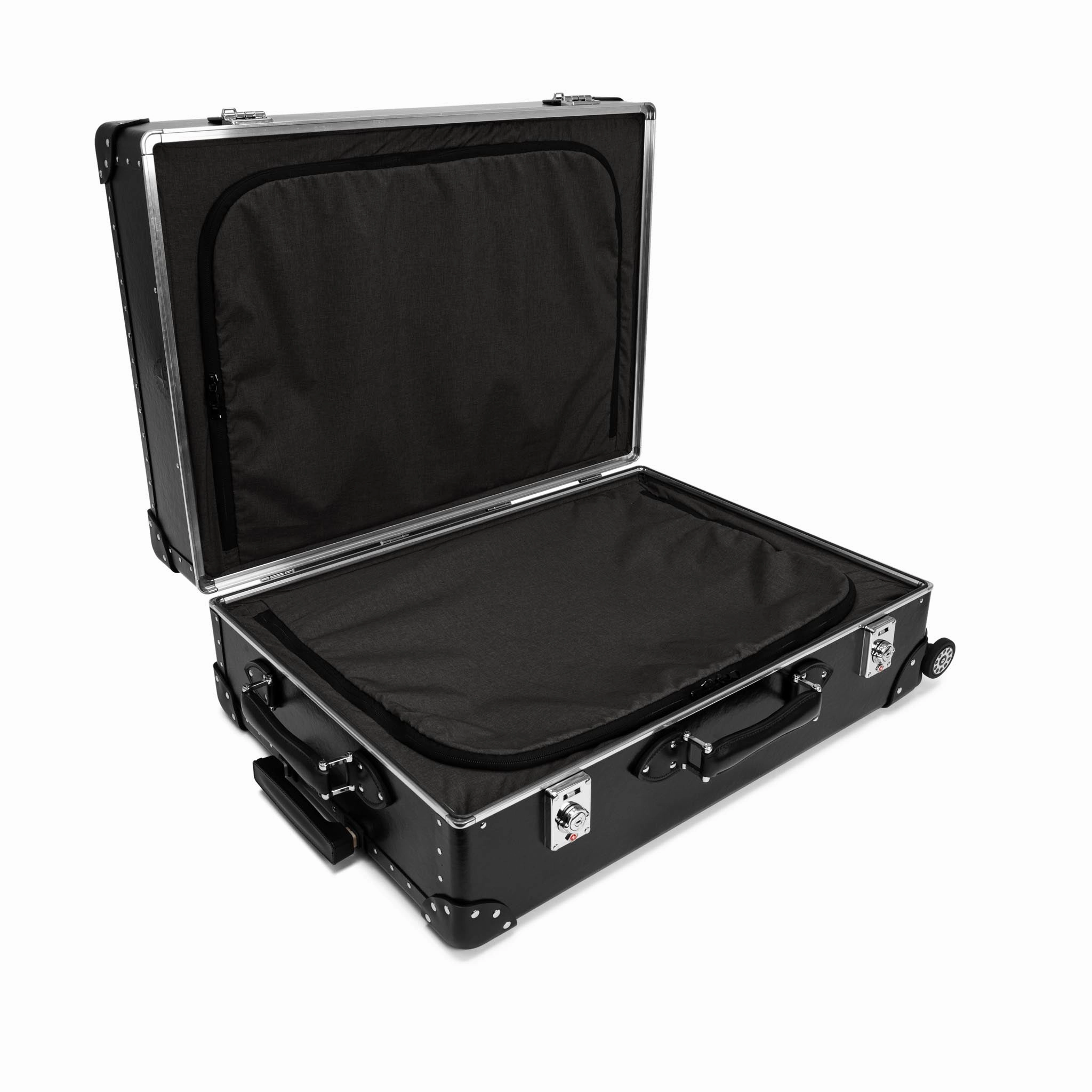 Metropolis  Large Check-In - 4 Wheels | Black/Black/Chrome