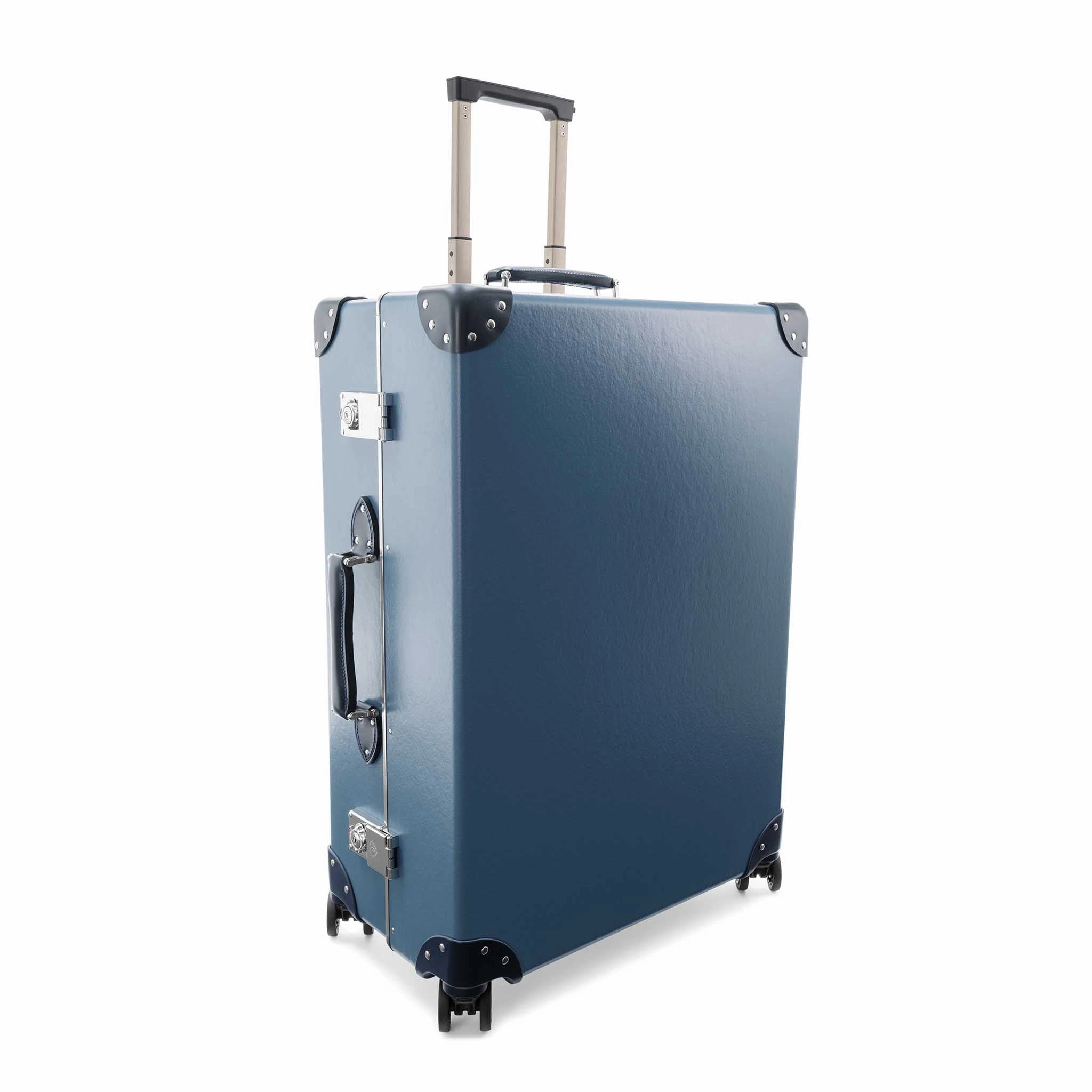 Metropolis  Large Check-In - 4 Wheels | Fog Blue/Navy/Chrome