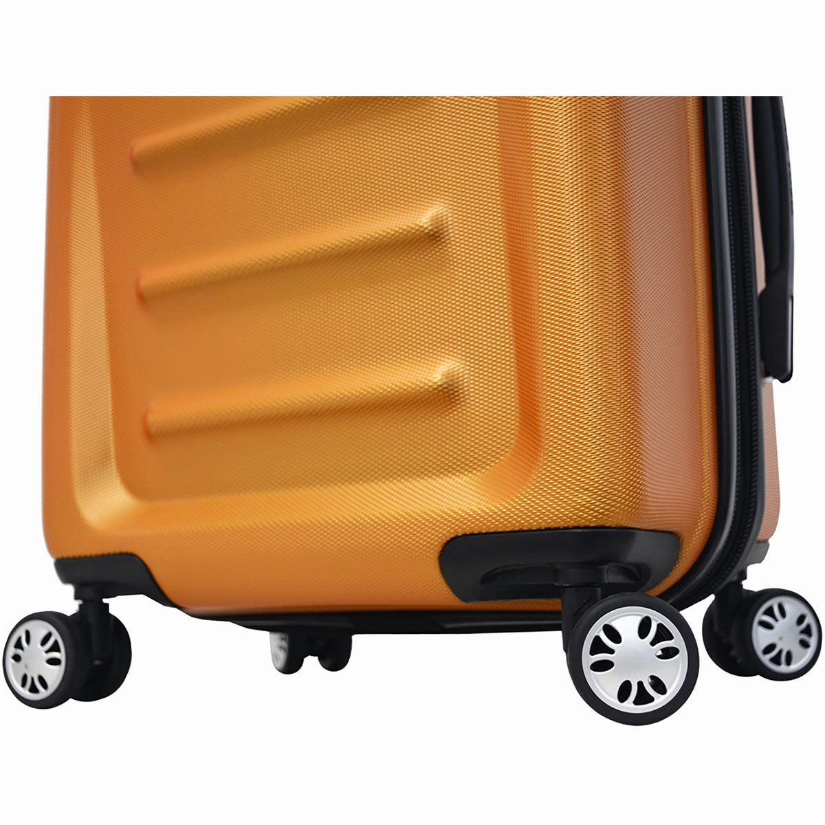 Mia Toro Moderno Hardside Spinner Carry On