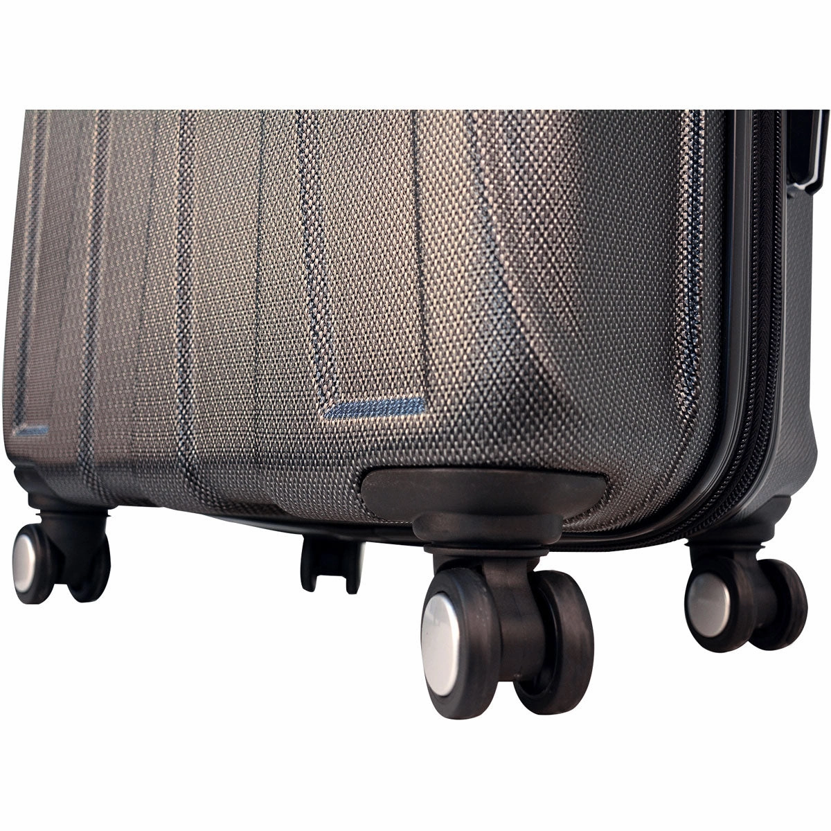 Mia Toro Tasca Fusion Hardside Spinner Carry On