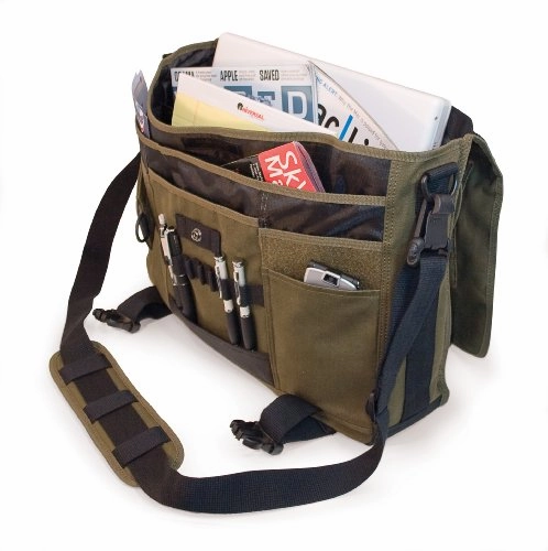 Mobile Edge Eco Laptop Messenger For Laptops Up To 17.3-Inch (Green)