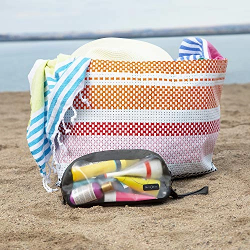 Nite Ize Runoff Waterproof Toiletry Bag, Full-Size Waterproof Hanging Toiletry Bag. Tough Trusted Protection for Adventure Travel, Black