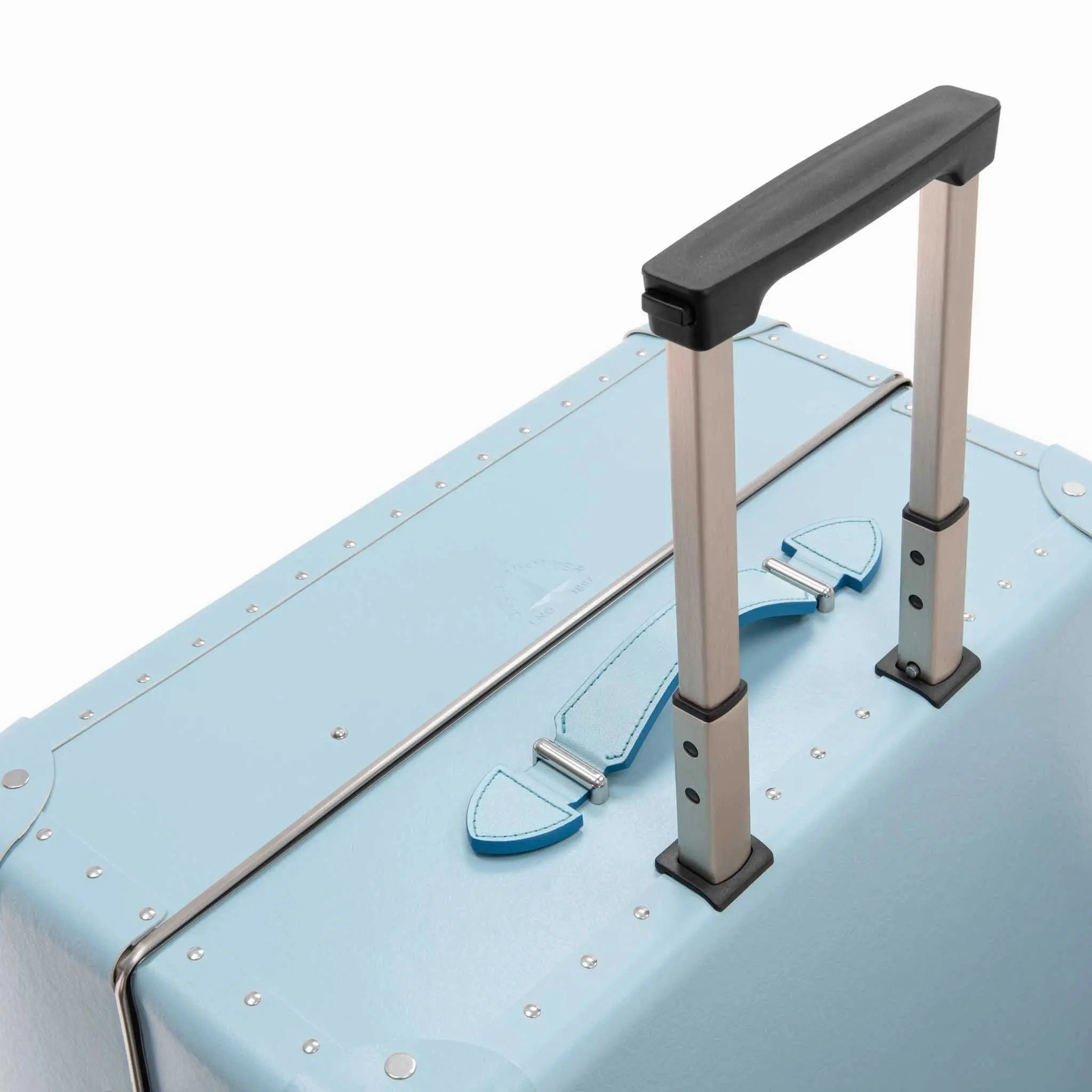 Original  Large Check-In - 4 Wheels | Pastel Blue/Pastel Blue/Chrome