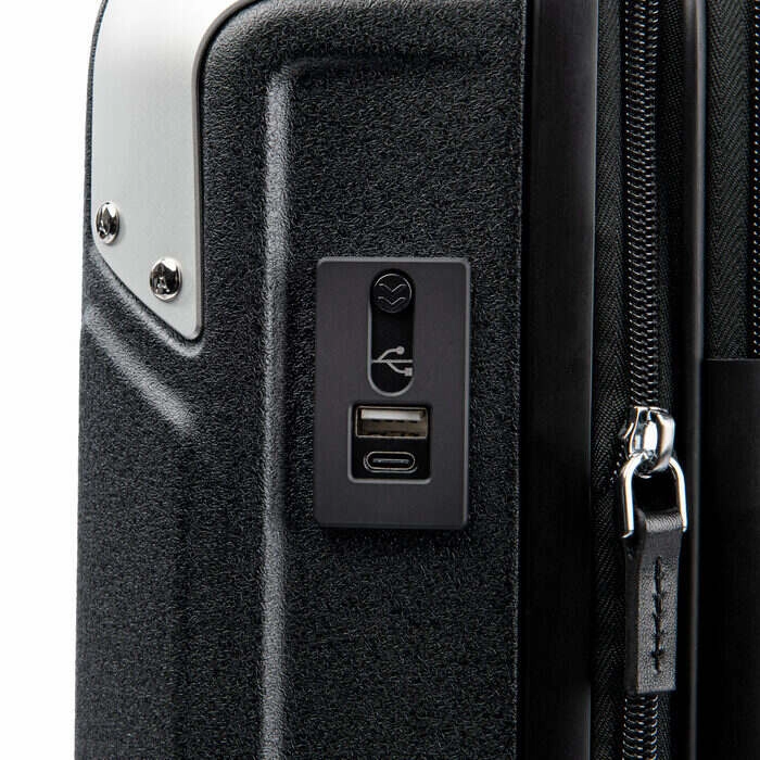 Platinum Elite Carry-On Expandable Hardside Spinner