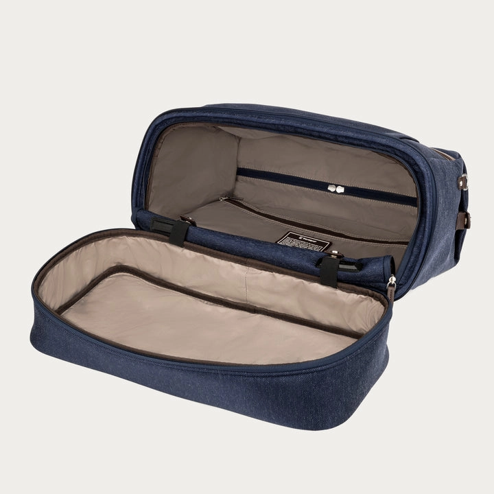 Platinum Elite Drop-Bottom Weekender #4092449