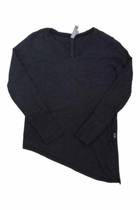 Top brand Provide Plenty Of Authentic Mountain Hardwear Womens Angled Hem Long Sleeve Shirt at Wholesale Price on sale now, best price for you and free shipping worldwide.