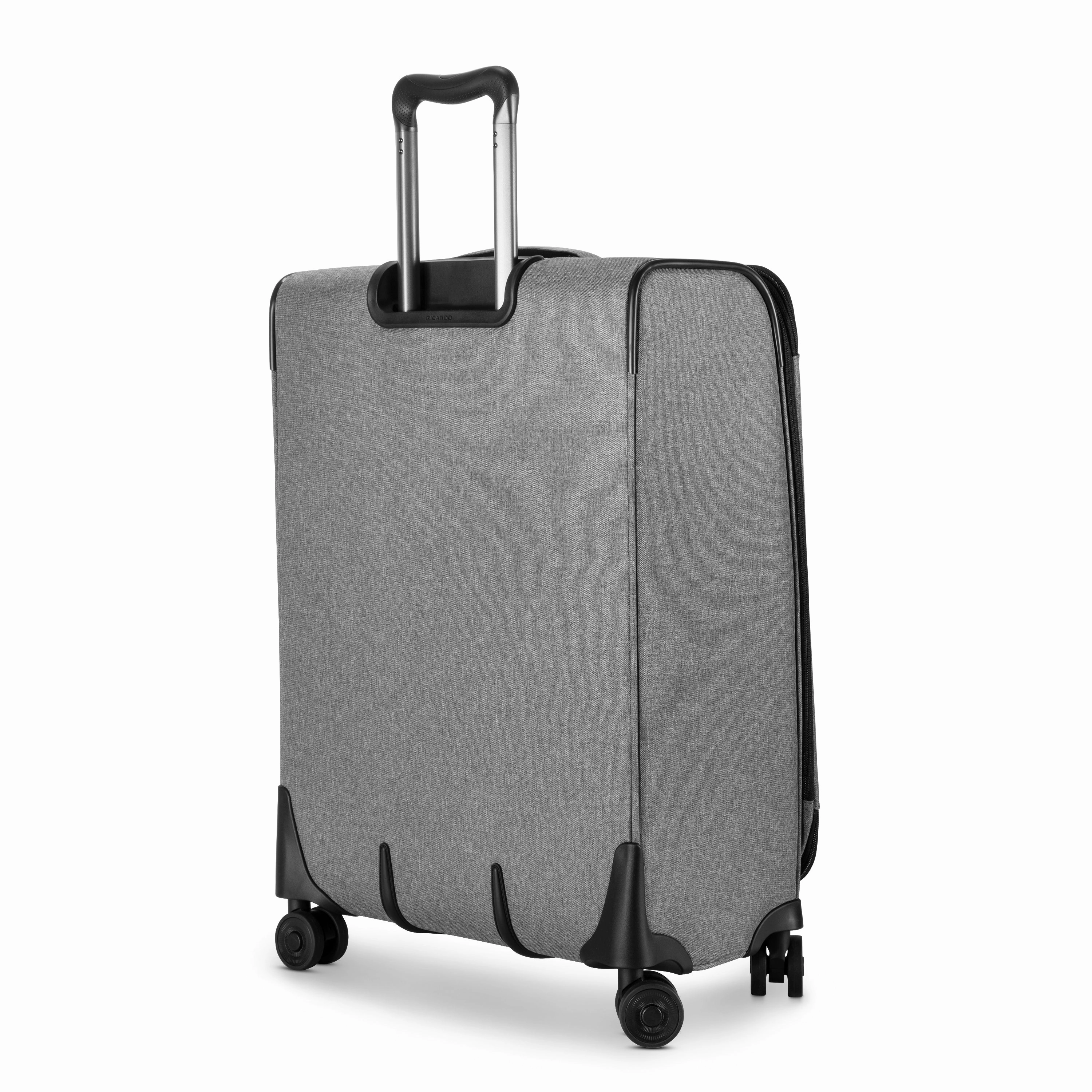 Ricardo Beverly Hills Malibu 3.0 Medium Check-In Expandable Spinner Luggage