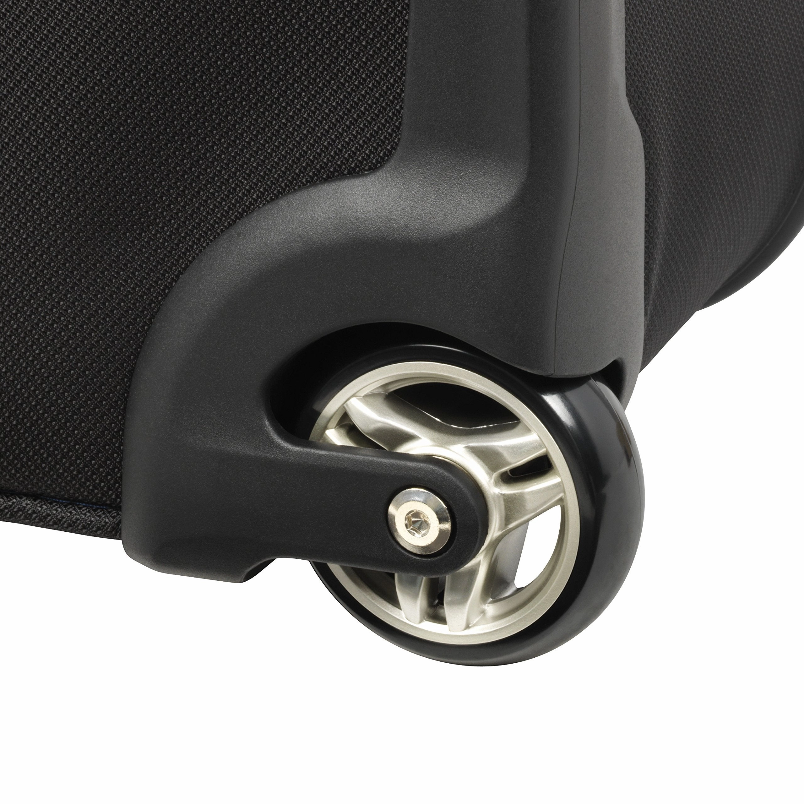 Ricardo Beverly Hills Mar Vista 2.0 22" 2-Wheel Carry-On Luggage