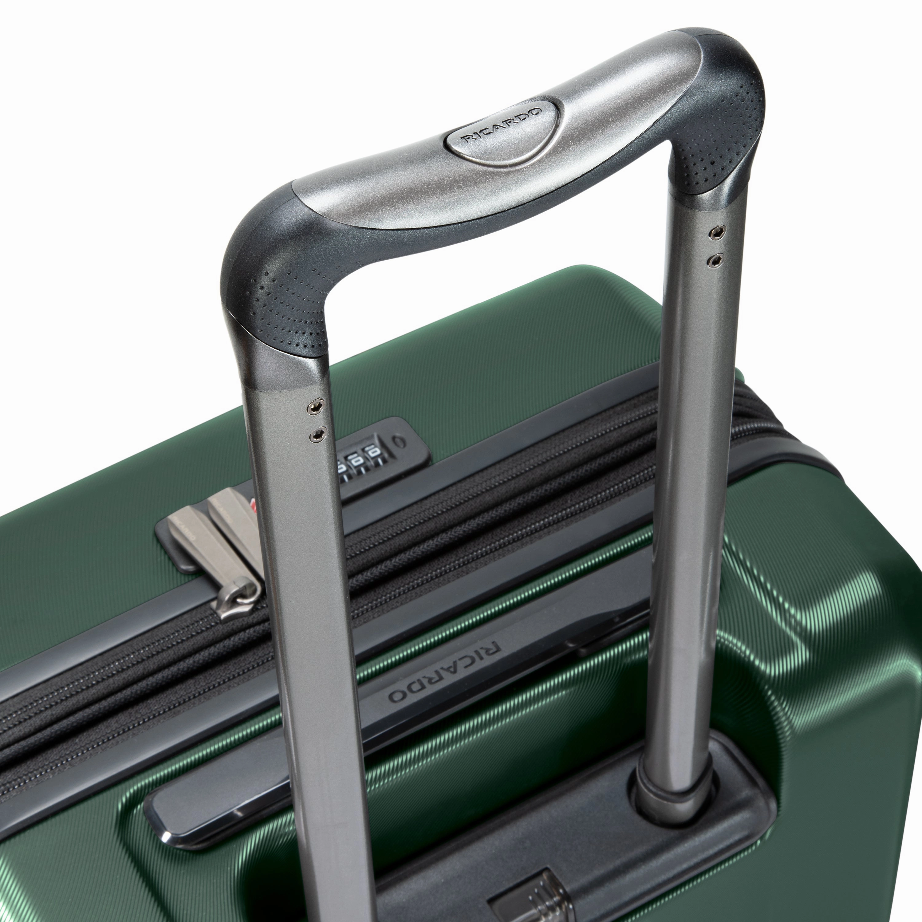Ricardo Beverly Hills Montecito 2.0 Hardside Carry-On Expandable Spinner Luggage
