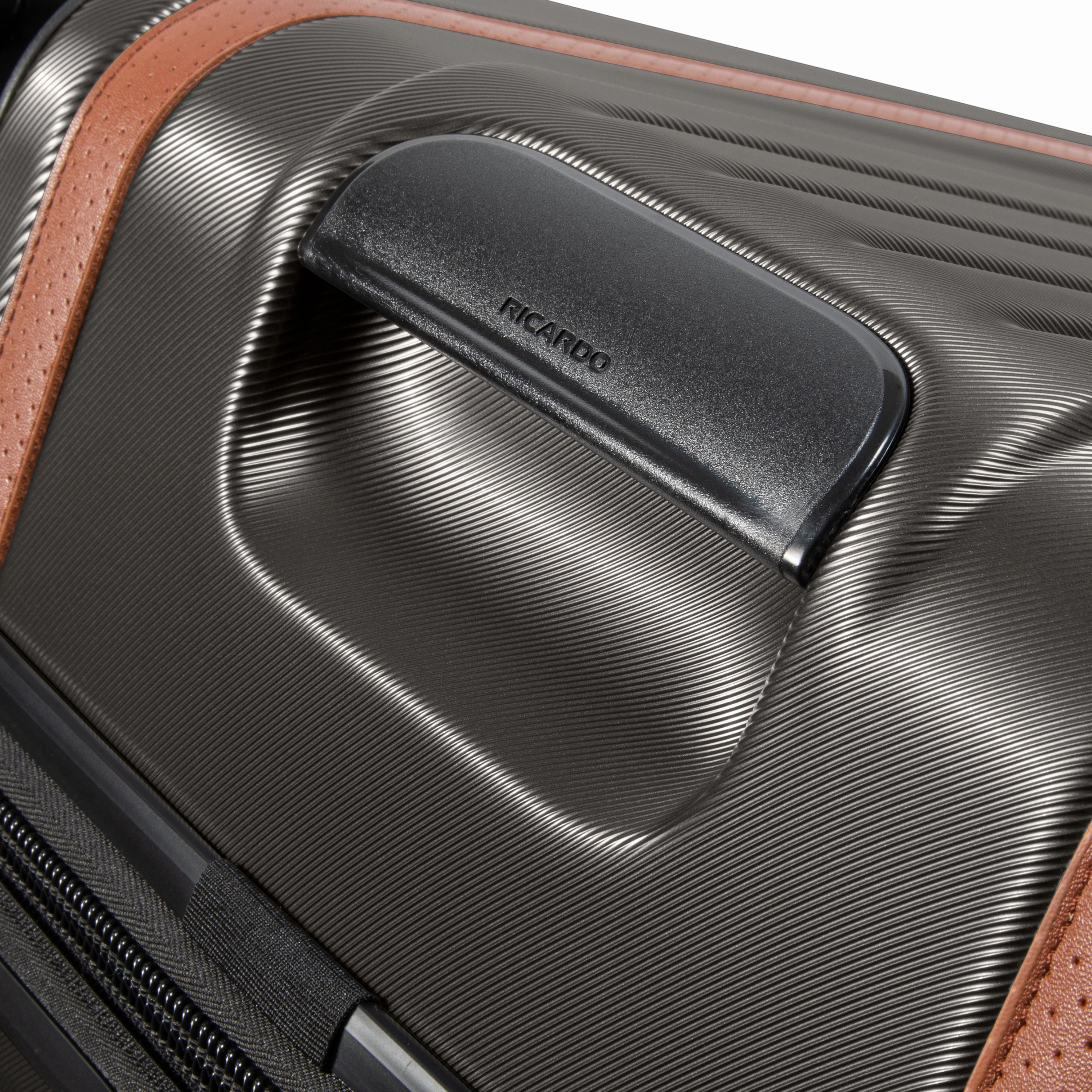 Ricardo Beverly Hills Montecito 2.0 Hardside Carry-On Expandable Spinner Luggage