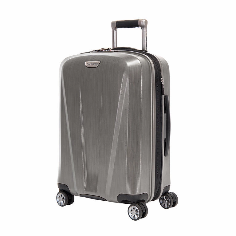 Ricardo Beverly Hills Rio Dell 21" 4-Wheel Carry-On Luggage