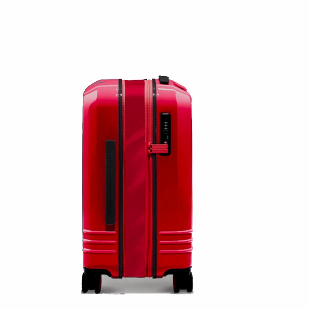 Roam Carry-On Expandable Hardside TSA Approved Spinner Luggage