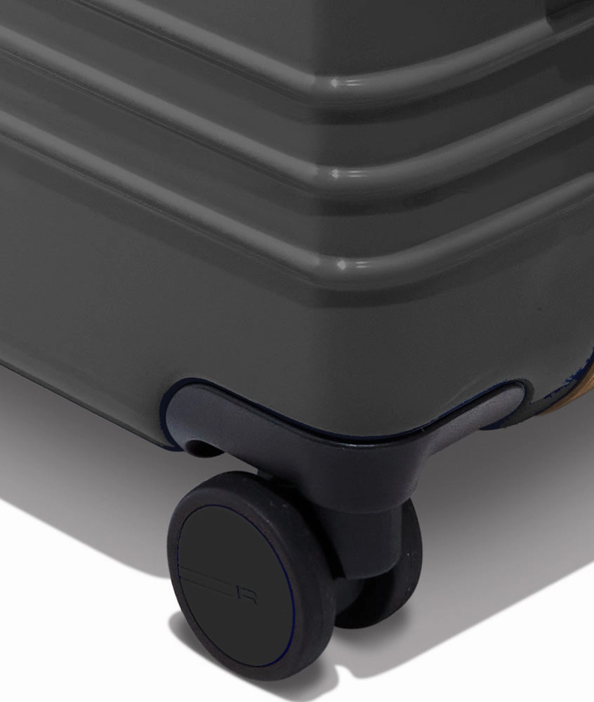 Roam Large Check-in Hardside TSA Approved  Spinner Luggage