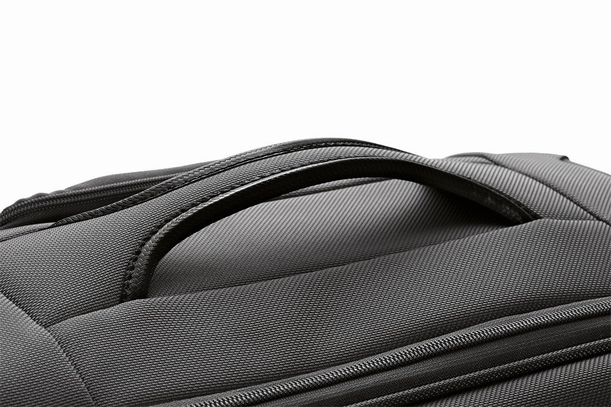 Roncato Uno Soft Deluxe 22" 4-Wheel Carry-On Luggage