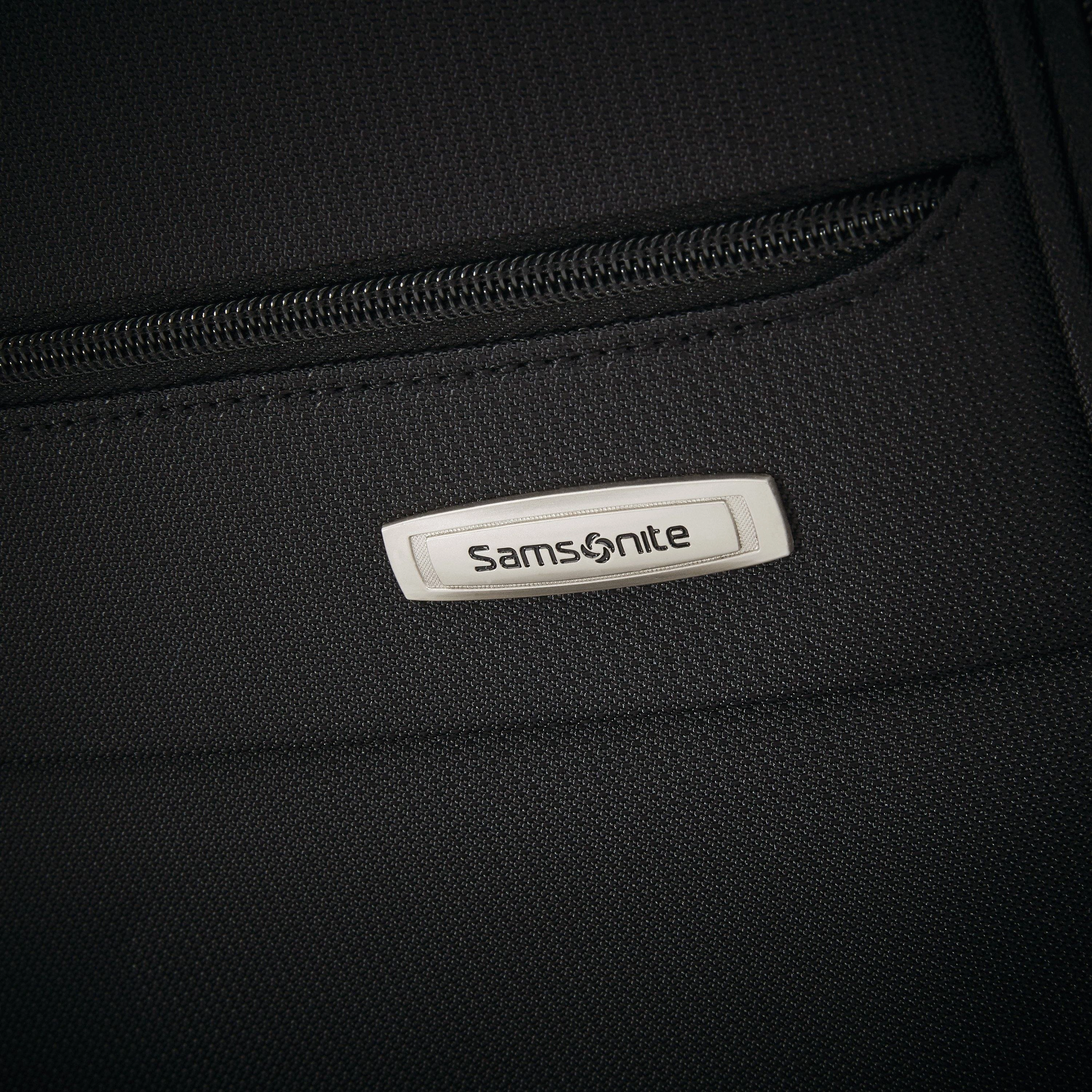 Samsonite Advena Wheeled Ultravalet Garment Bag