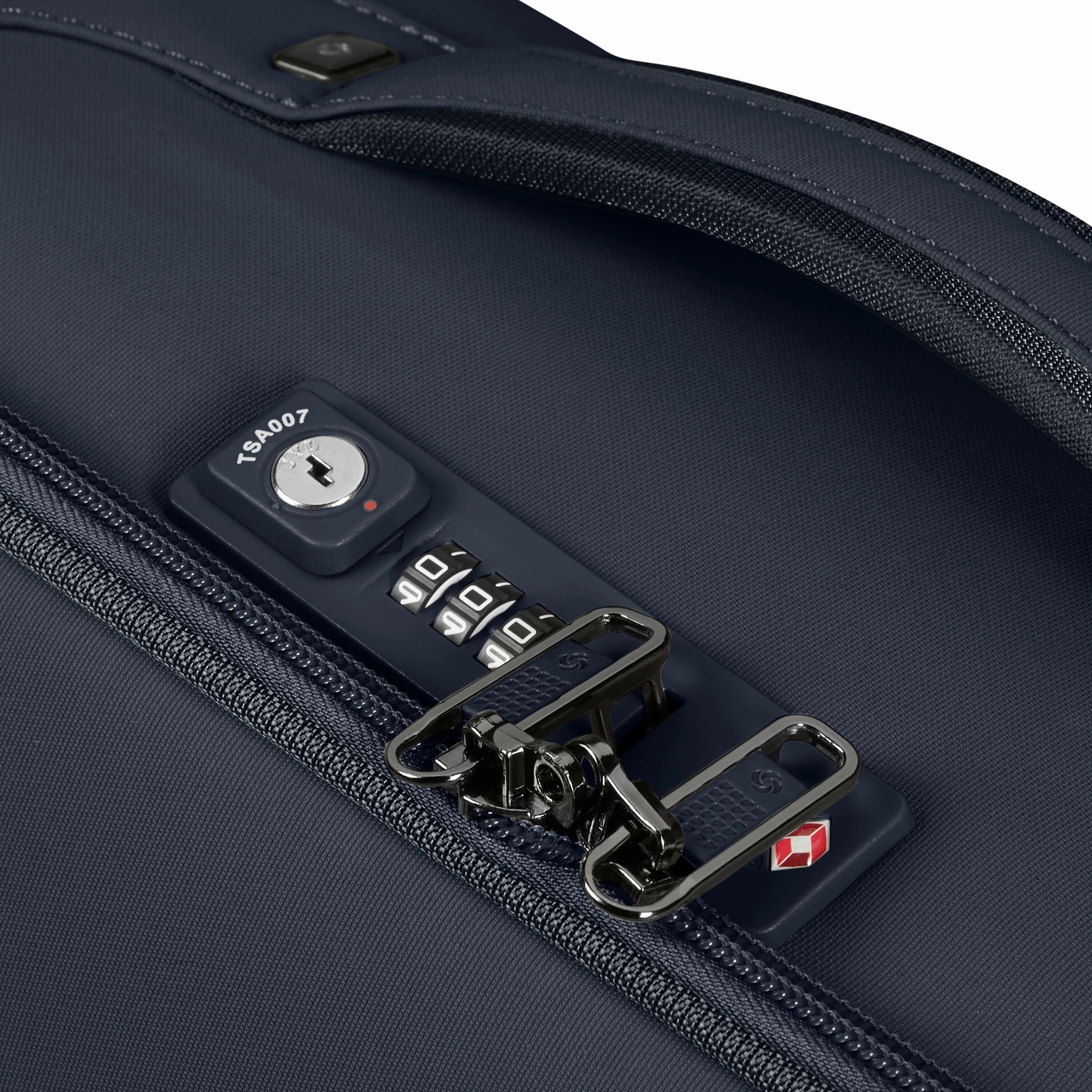 Samsonite Airea Spinner Carry-On Luggage