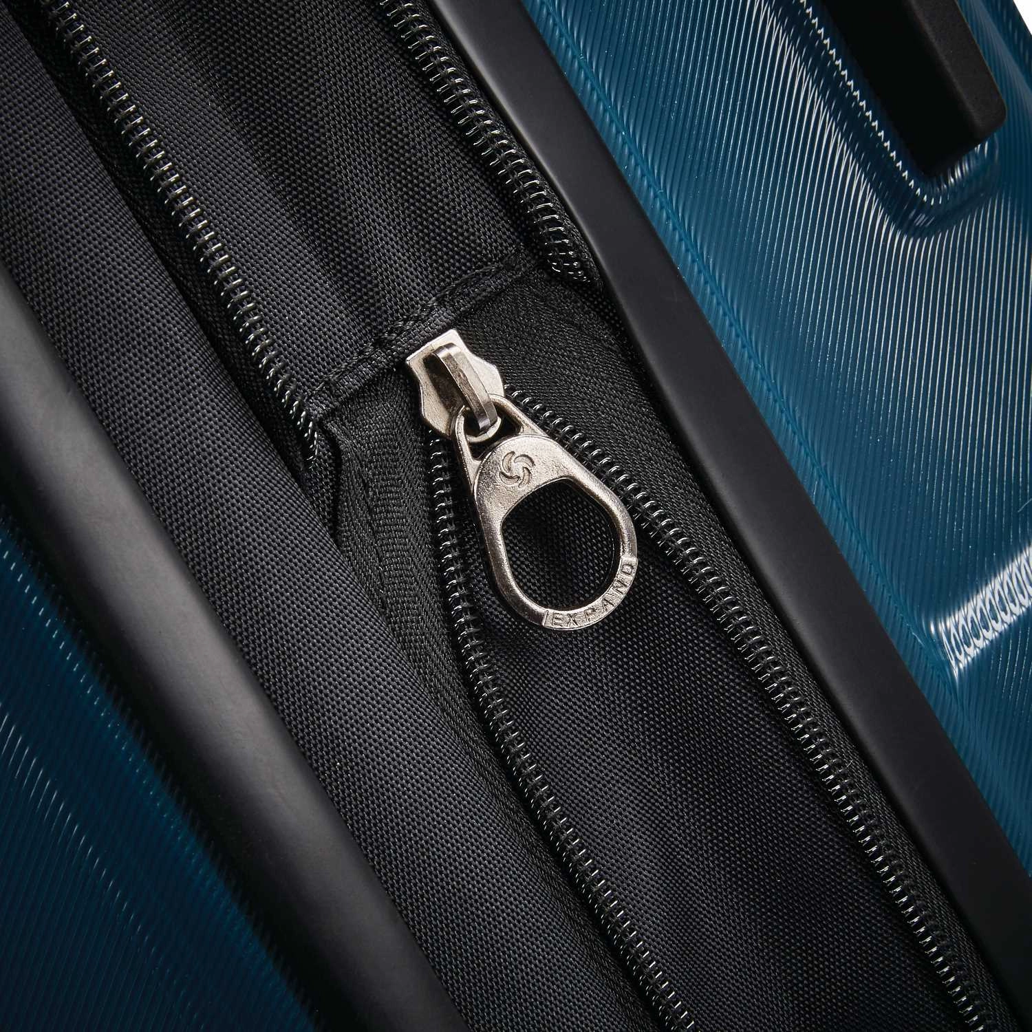Samsonite Centric 24-inch Hardside Spinner