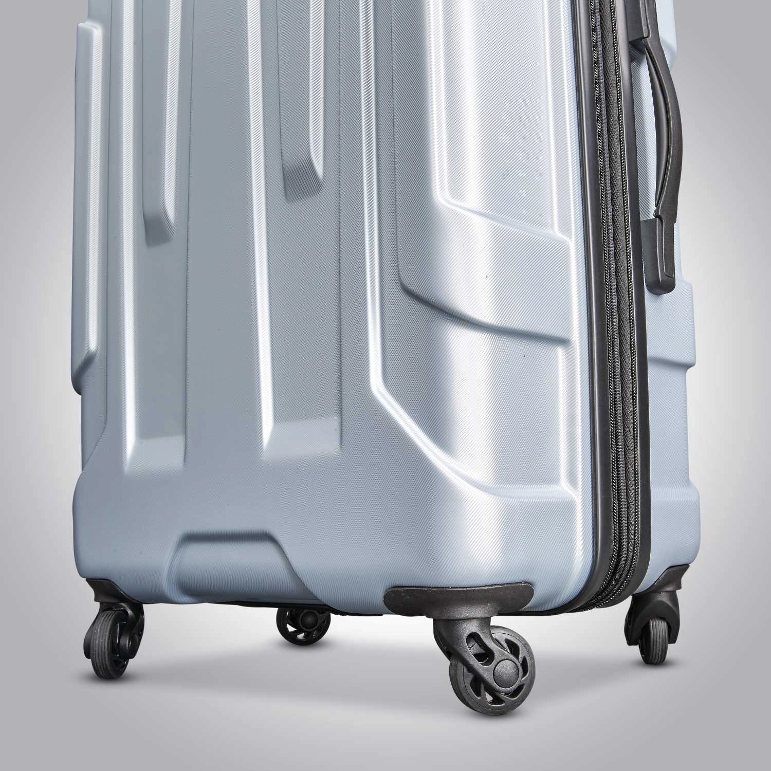 Samsonite Centric 24-inch Hardside Spinner