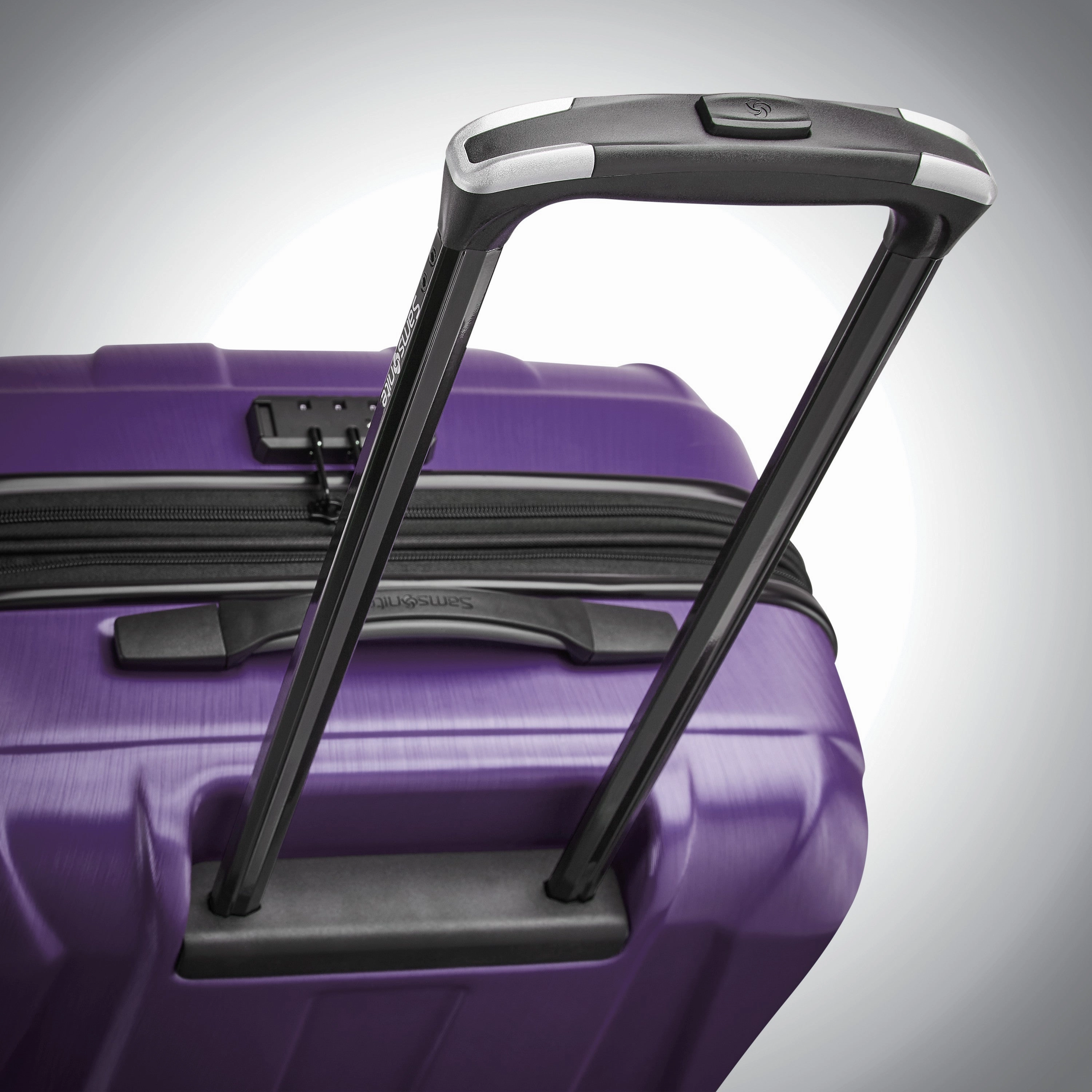 Samsonite Centric 2 Expandable Hardside Luggage with Dual Spinner Wheels