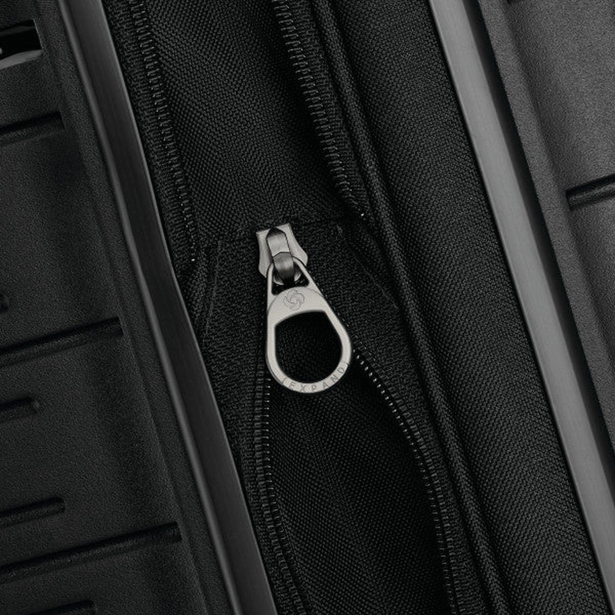 Samsonite Elevation Plus Hardside Carry-On Spinner