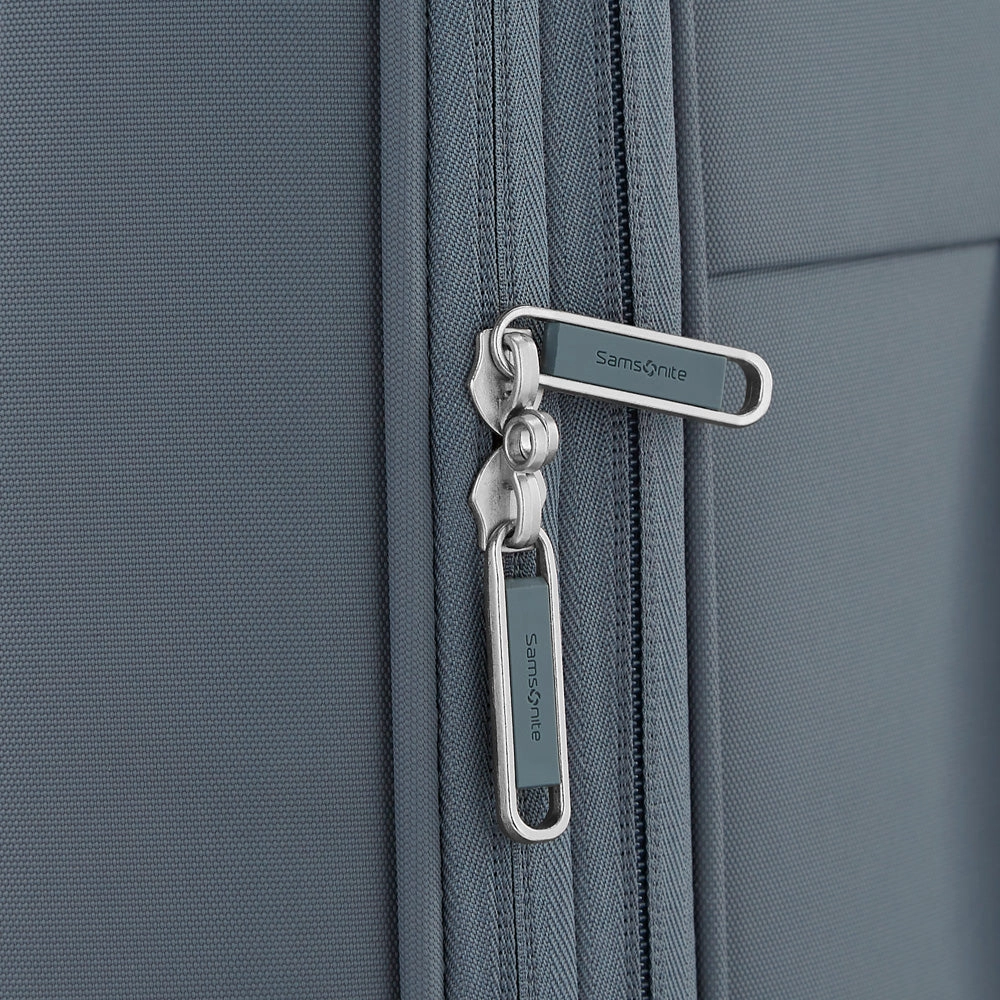 Samsonite Elevation Softside Large Expandable Spinner