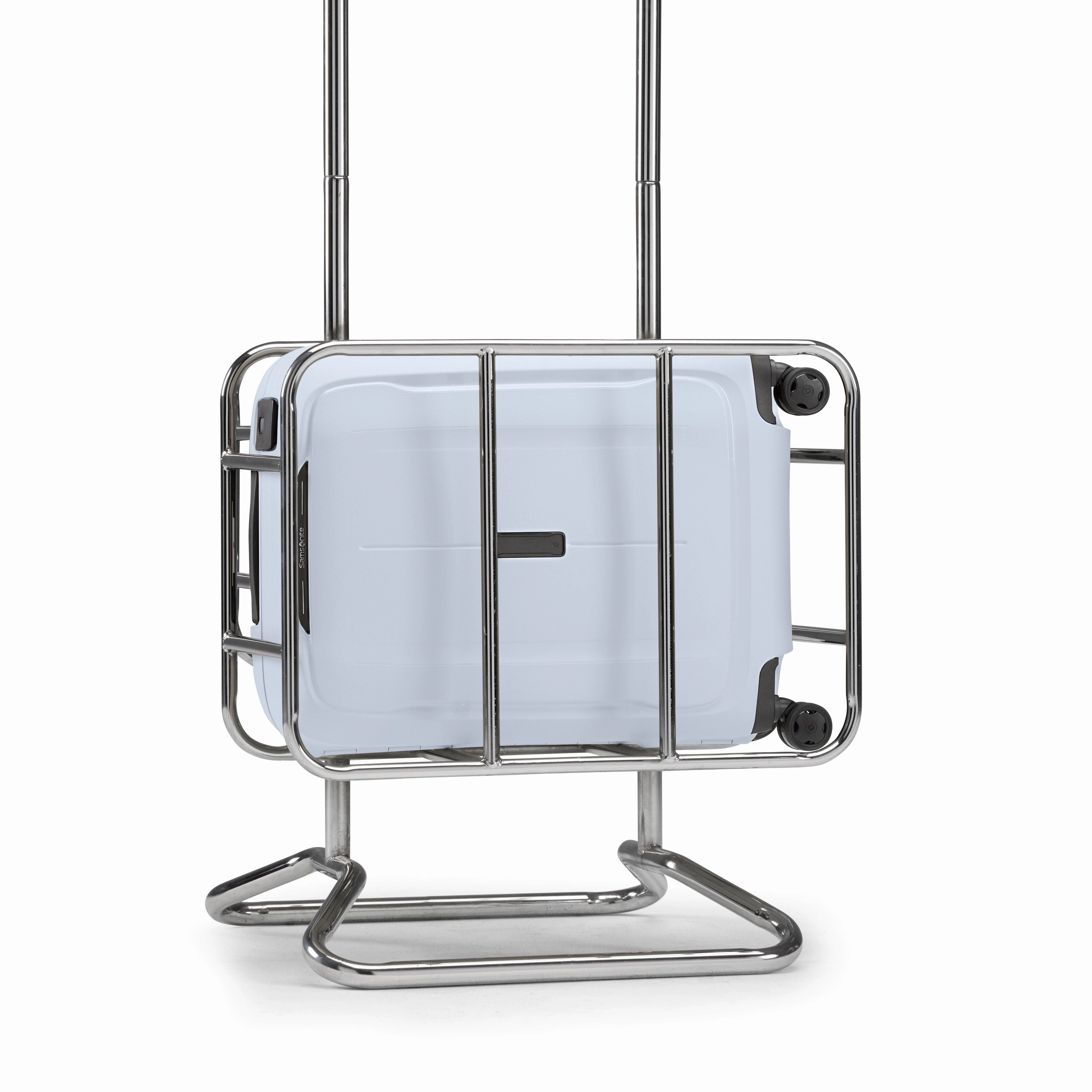 Samsonite Essens Spinner Carry-On Luggage