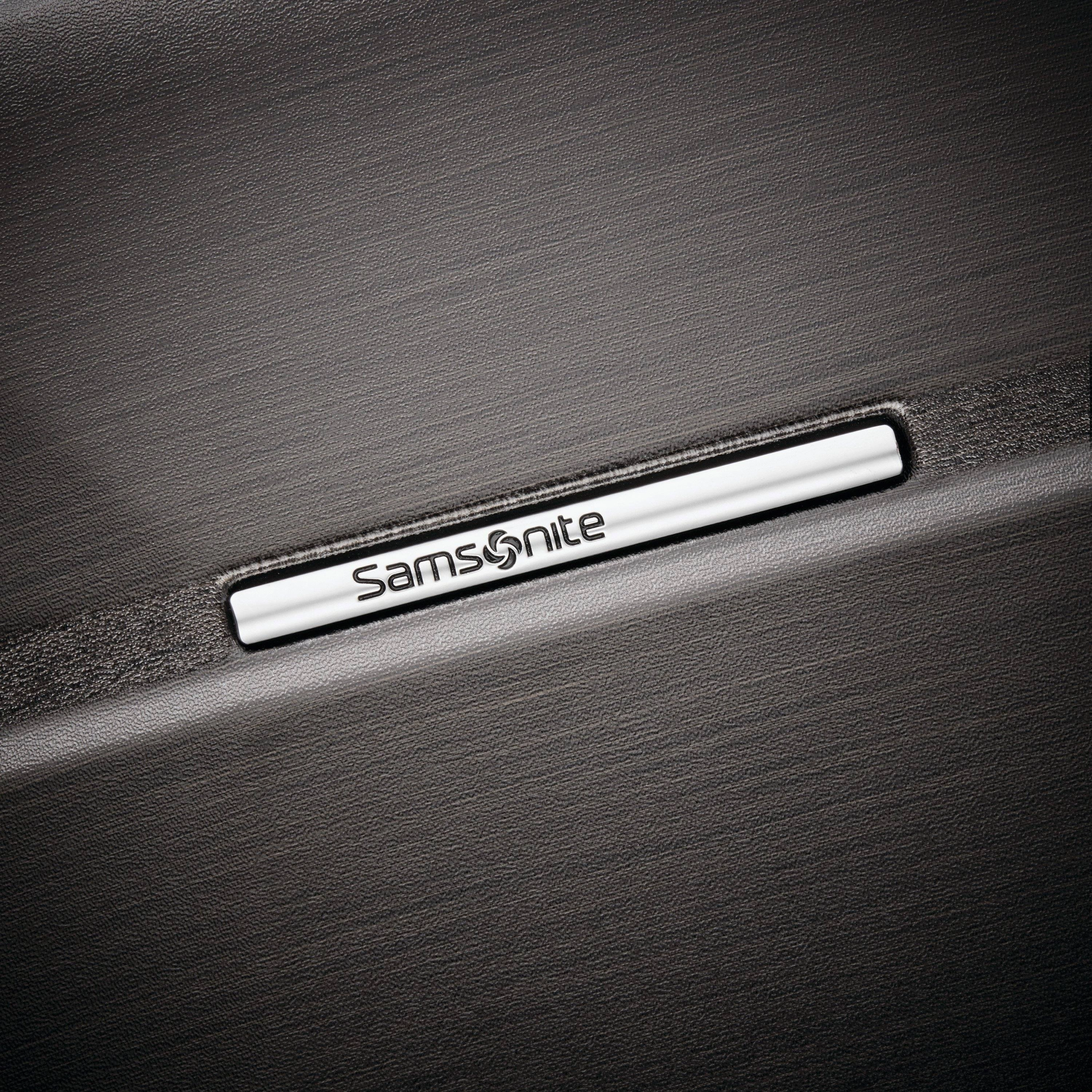 Samsonite Etude 28" 4-Wheel Medium Luggage