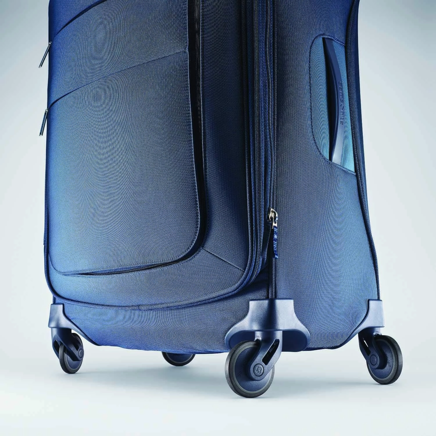 Samsonite Flexis 19" Expandable Spinner