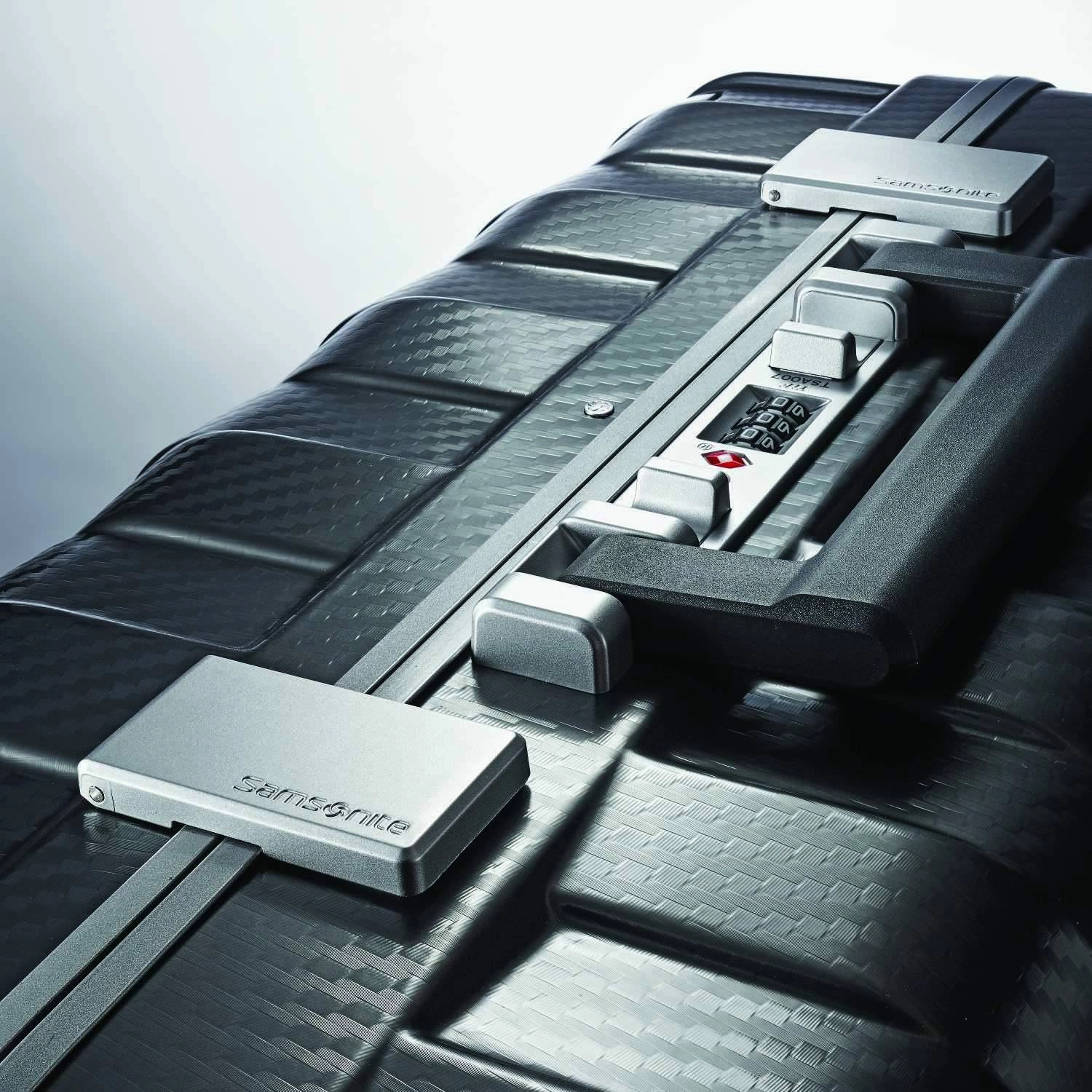 Samsonite Framelock 20" 4-Wheel Carry-On Luggage