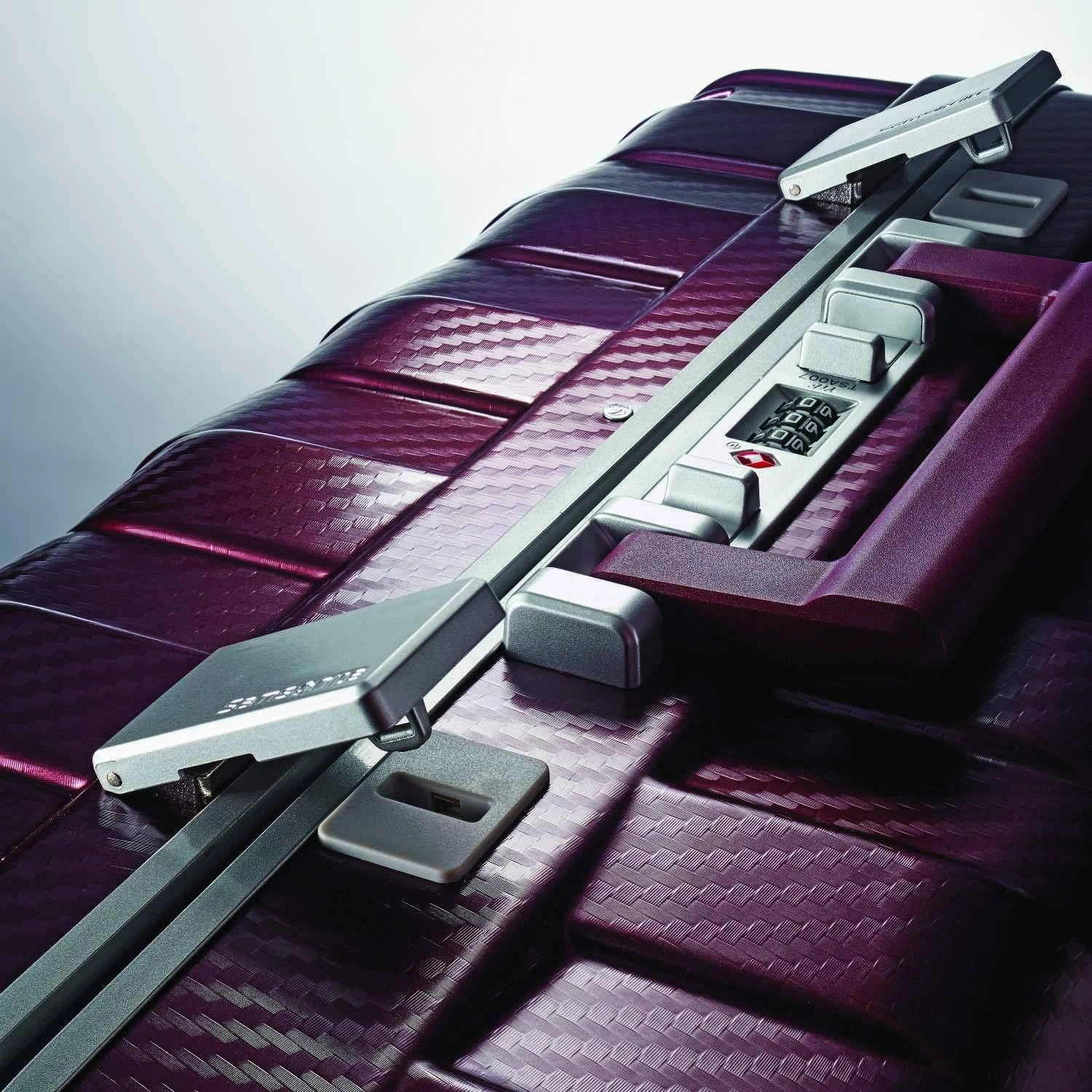 Samsonite Framelock 20" 4-Wheel Carry-On Luggage