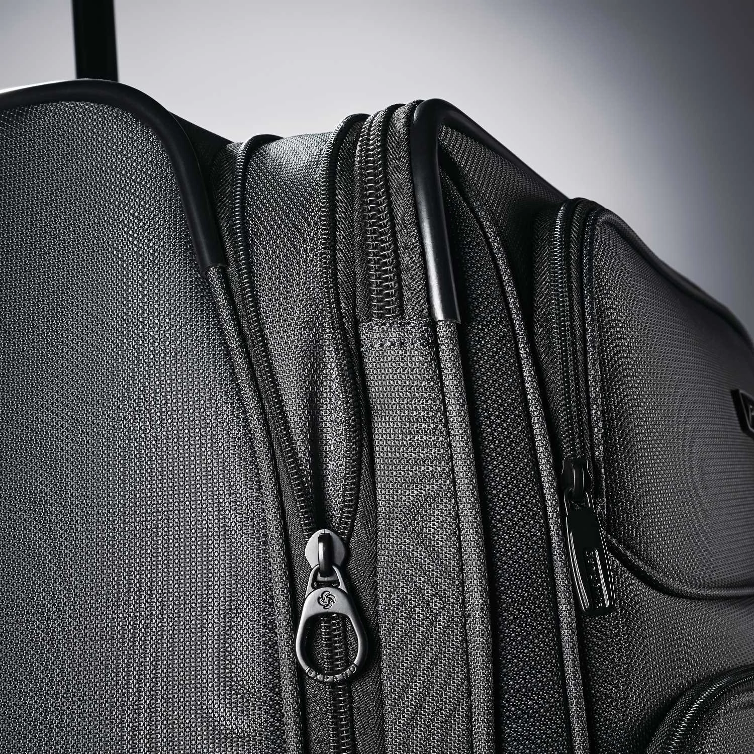 Samsonite Leverage LTE  2 Piece Set (20"/25") 4-Wheel Luggage Sets