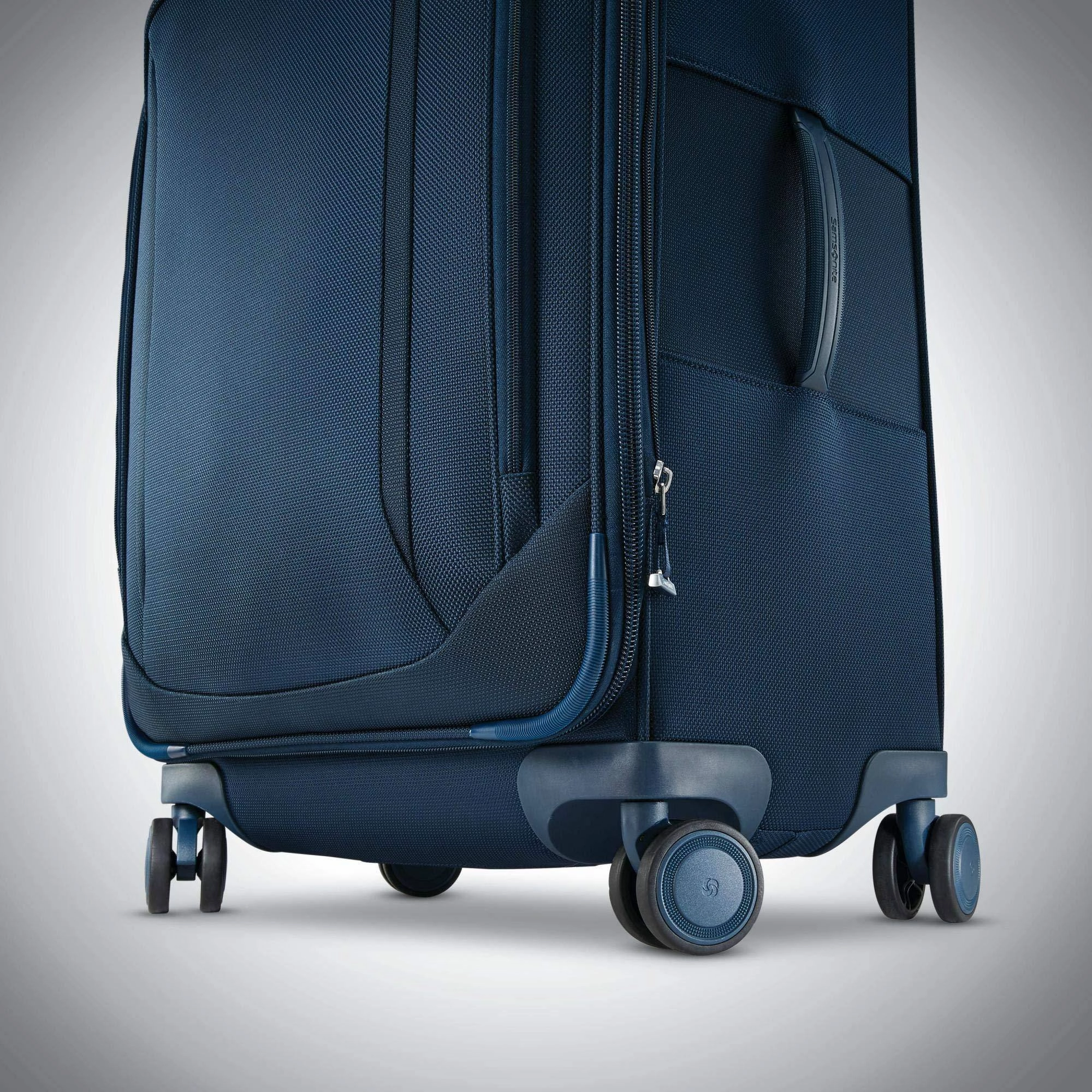 Samsonite Lineate Expandable 25" Spinner