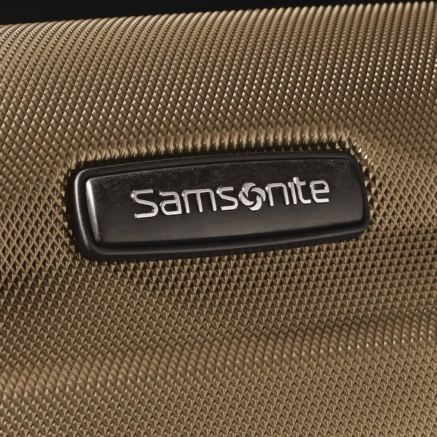 Samsonite Omni PC 24" Hardshell 4-Wheel Medium Luggage