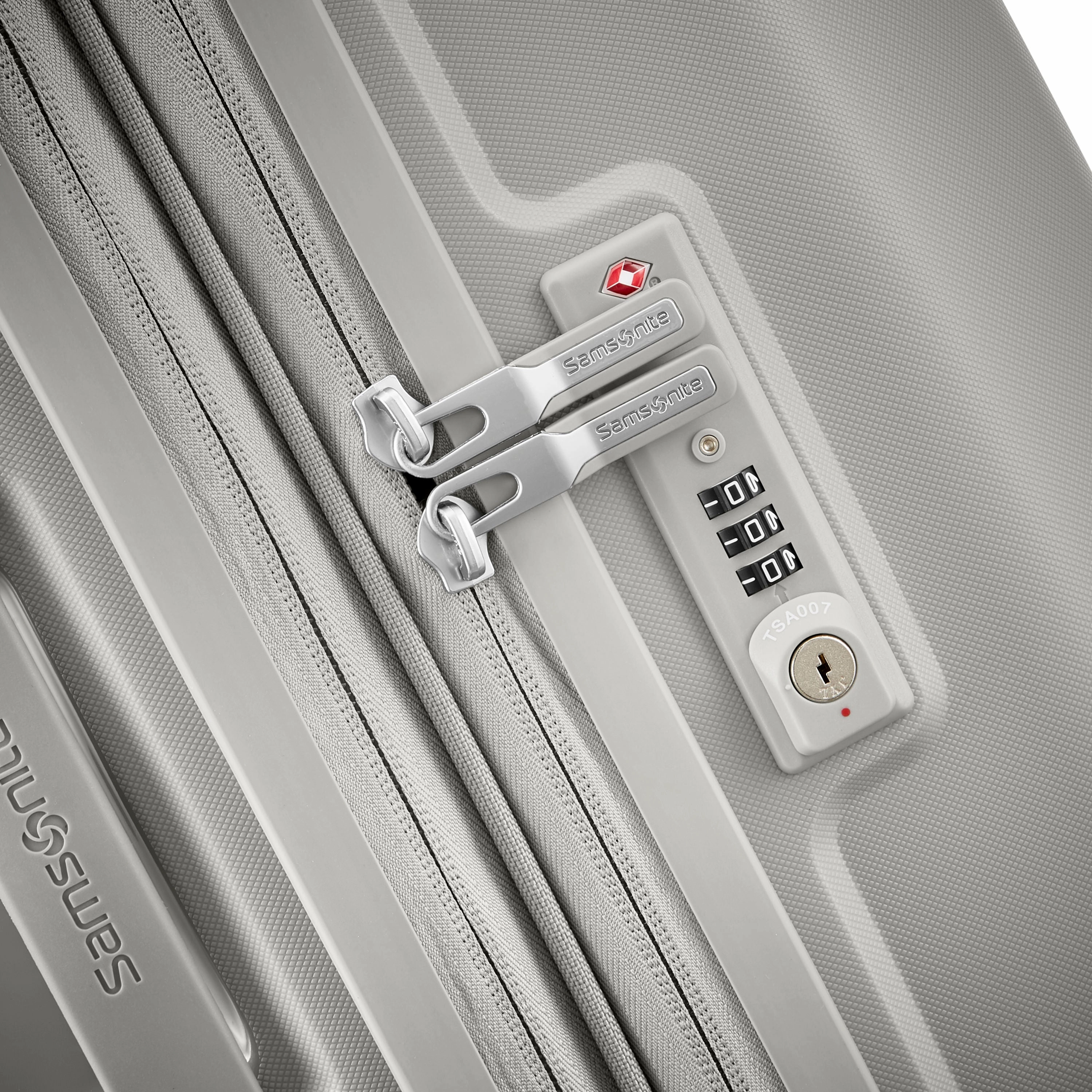 Samsonite Outline Pro Large Expandable Spinner Luggage