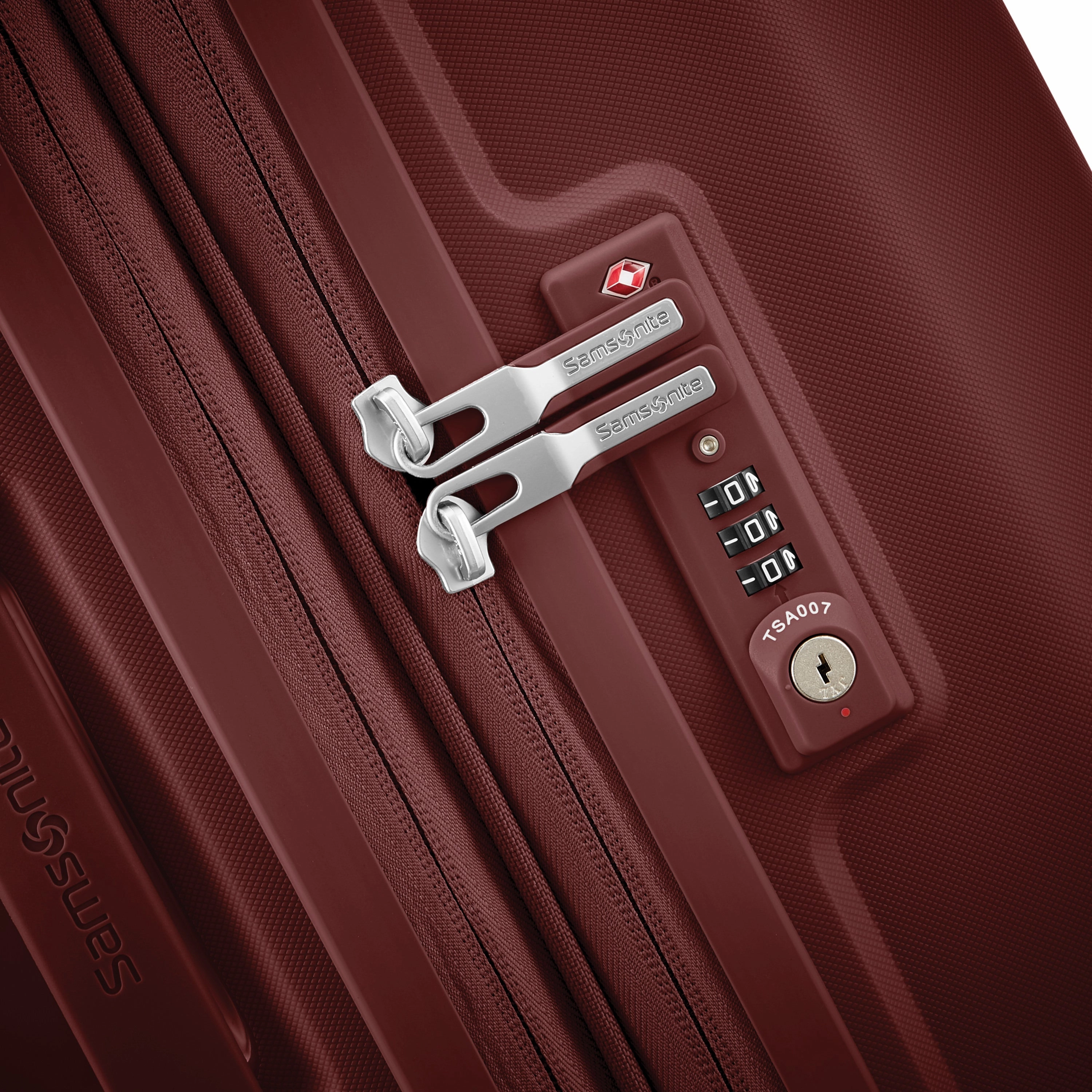 Samsonite Outline Pro Large Expandable Spinner Luggage