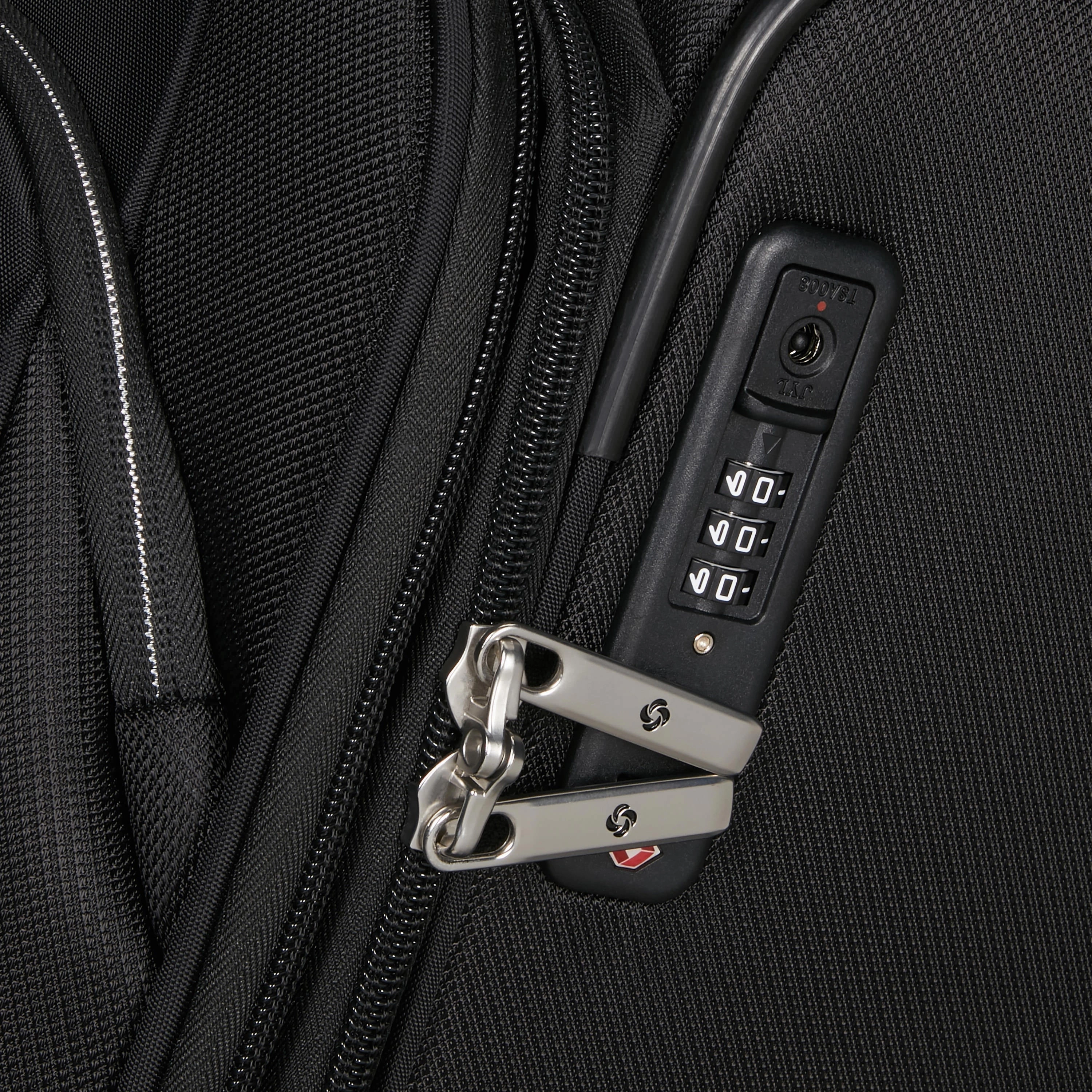 Samsonite Re-Lite Spinner Expandable Large Luggage