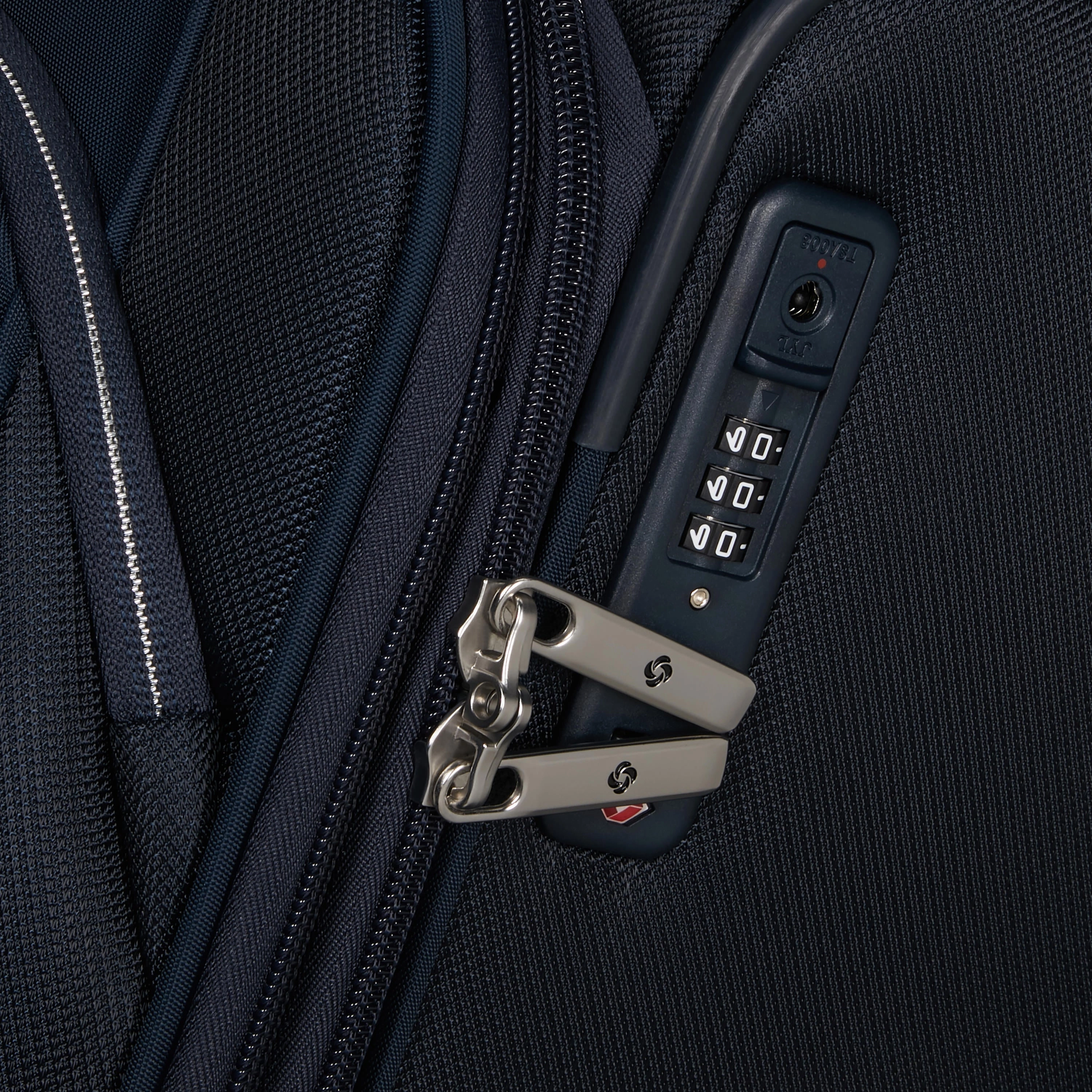 Samsonite Re-Lite Spinner Expandable Medium Luggage