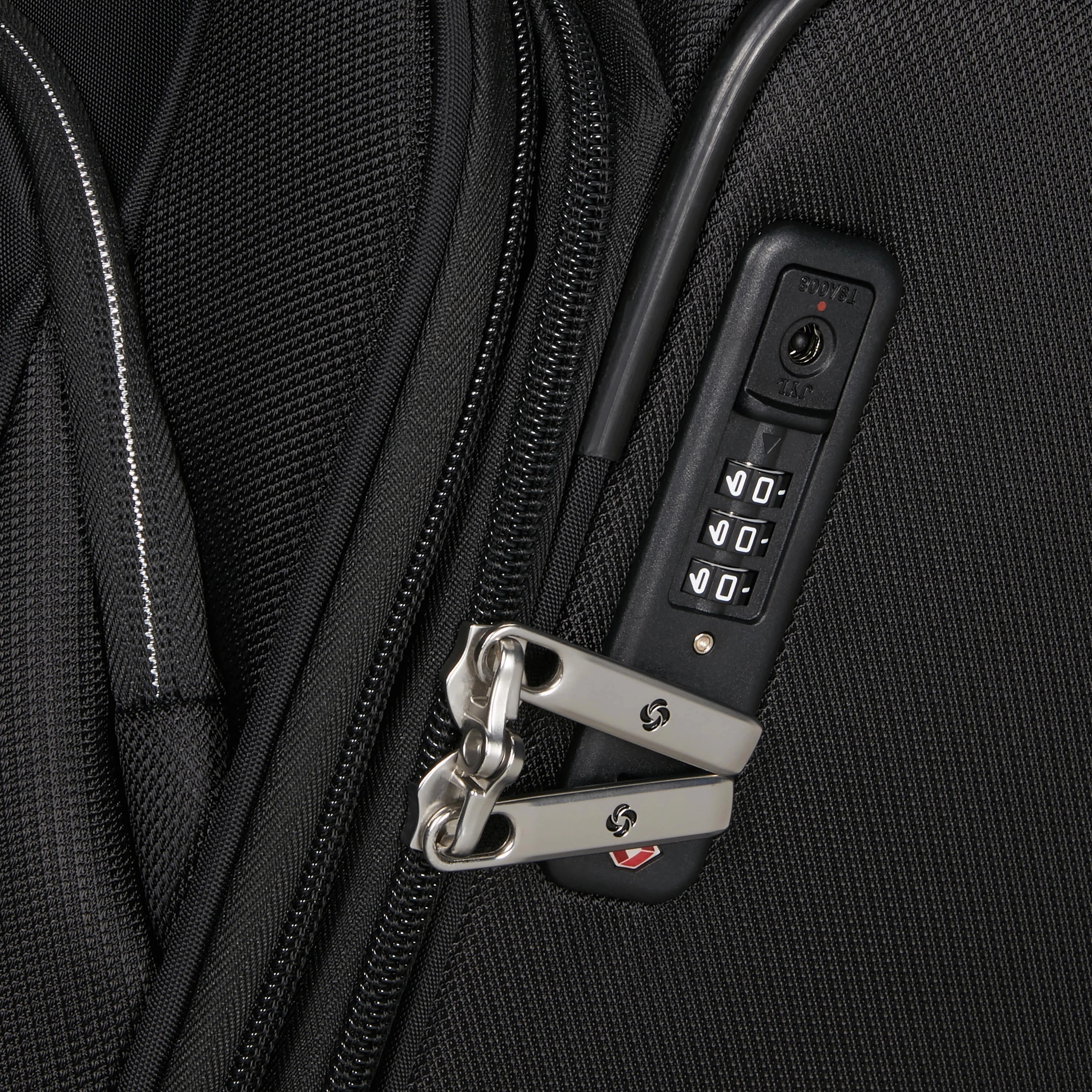 Samsonite Re-Lite Spinner Expandable Medium Luggage