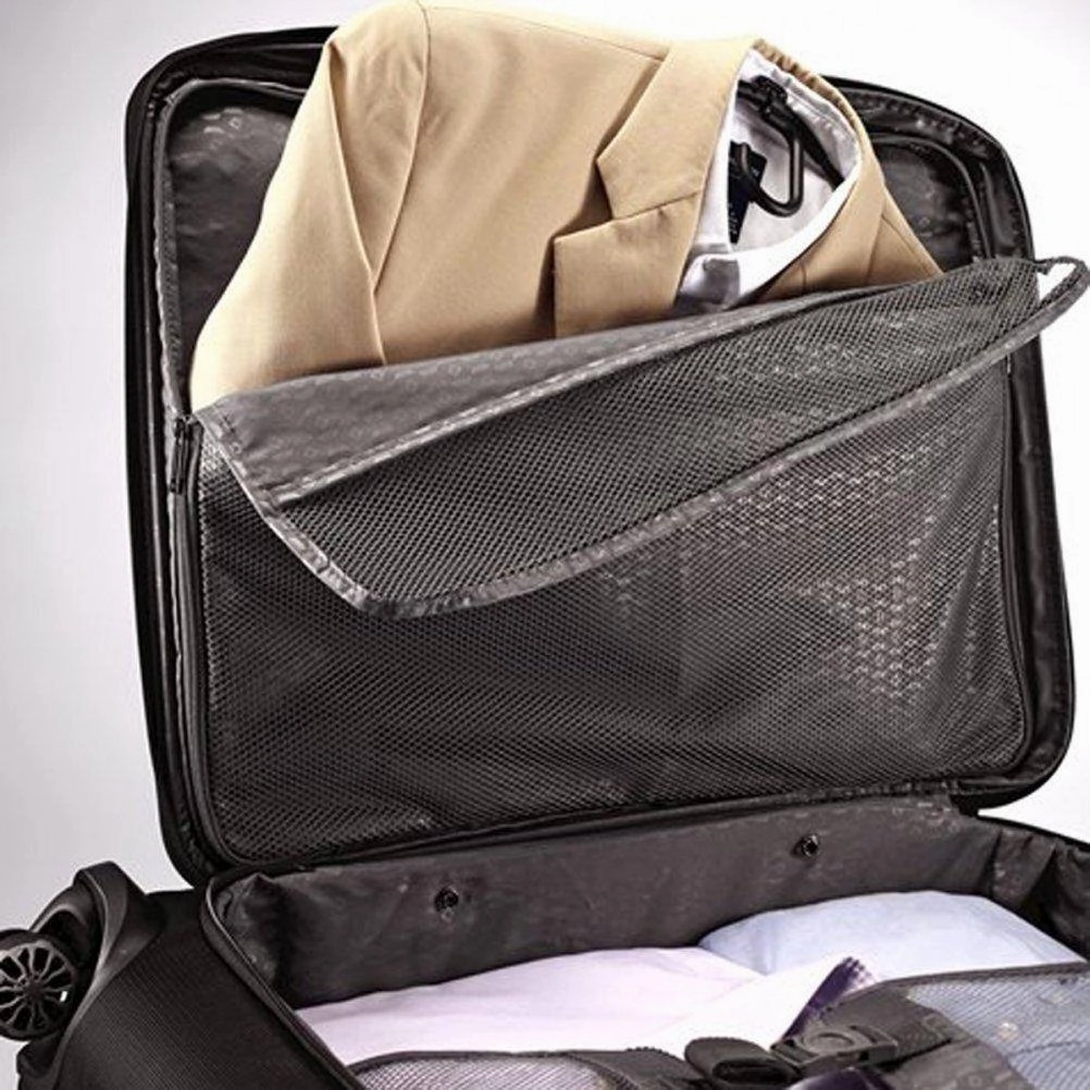 Samsonite Silhouette Xv Softside Spinner 21 w/ Boarding Bag