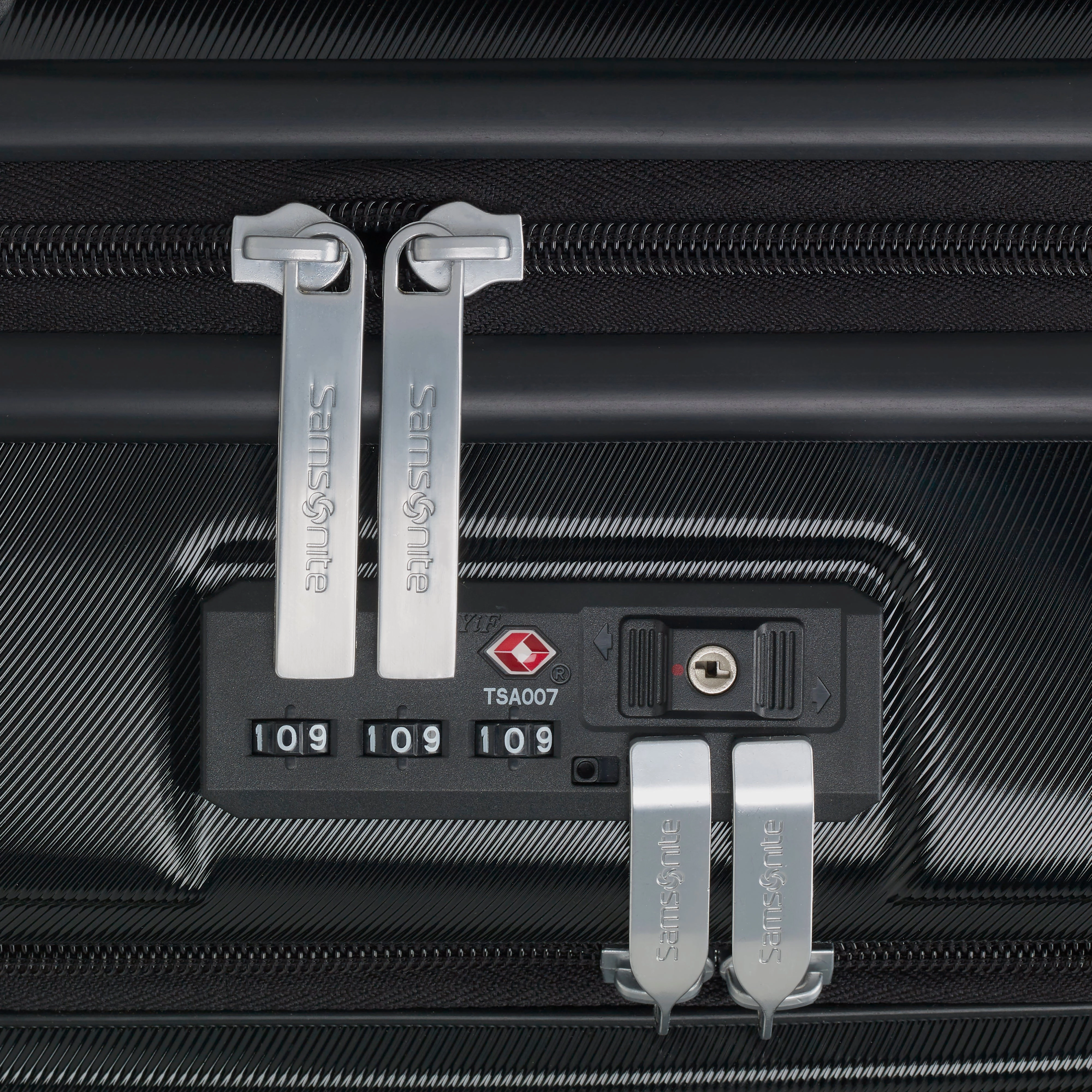 Samsonite Streamlite Pro Spinner Frontload Carry-On
