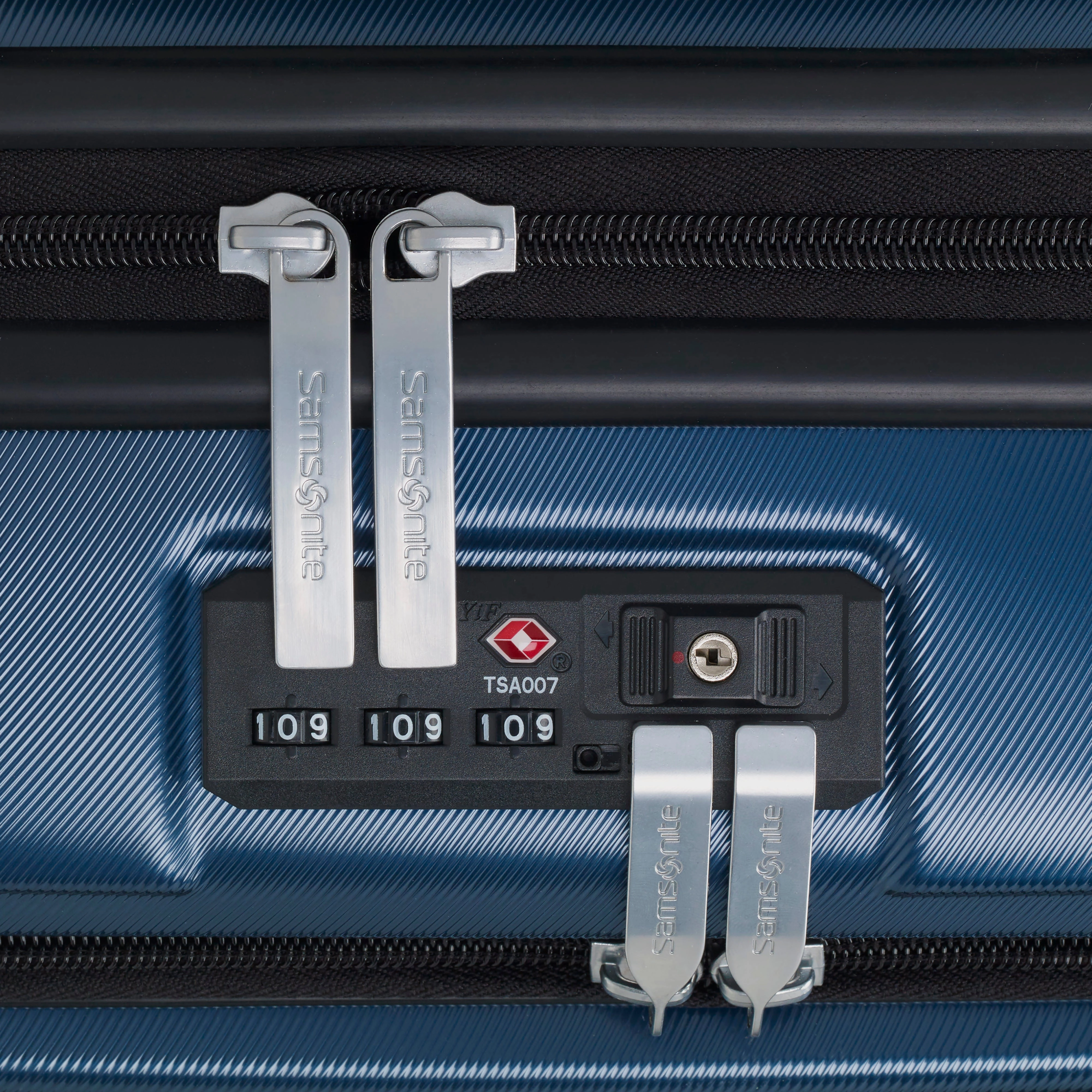 Samsonite Streamlite Pro Spinner Frontload Carry-On