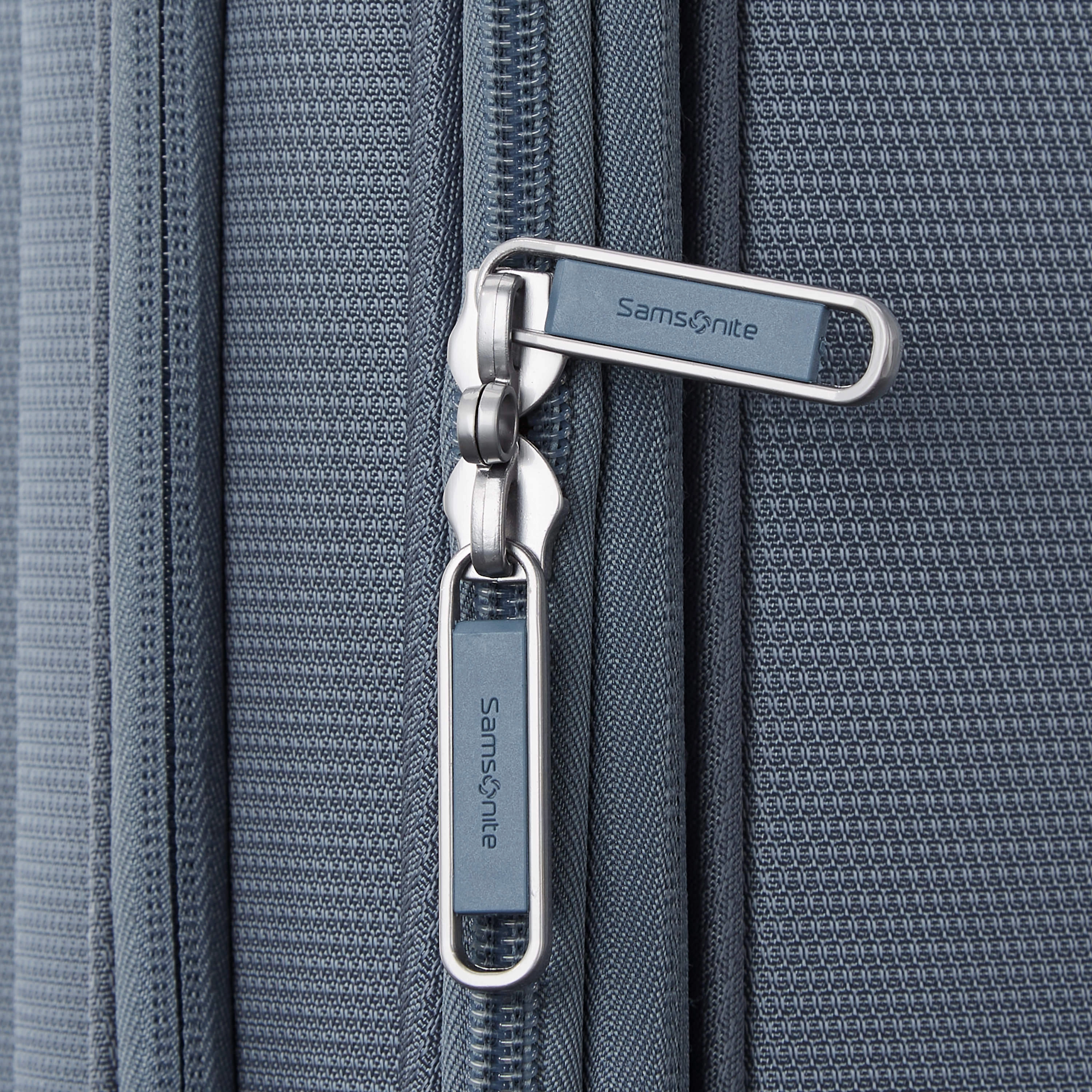 Samsonite Uplift Spinner Carry-On Luggage