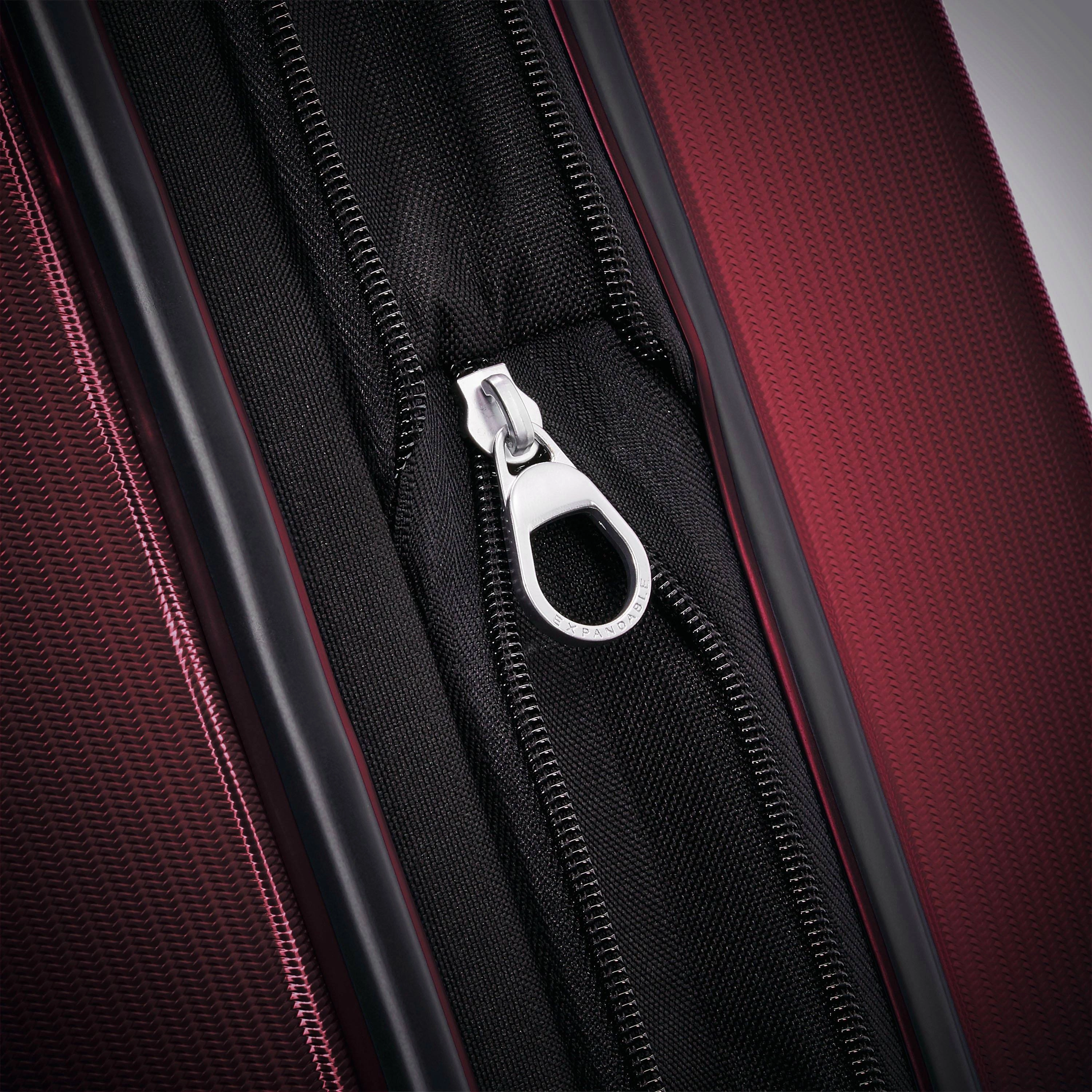 Samsonite Winfield 3 DLX Checked-Large 28-Inch 4-Wheel Large Luggage